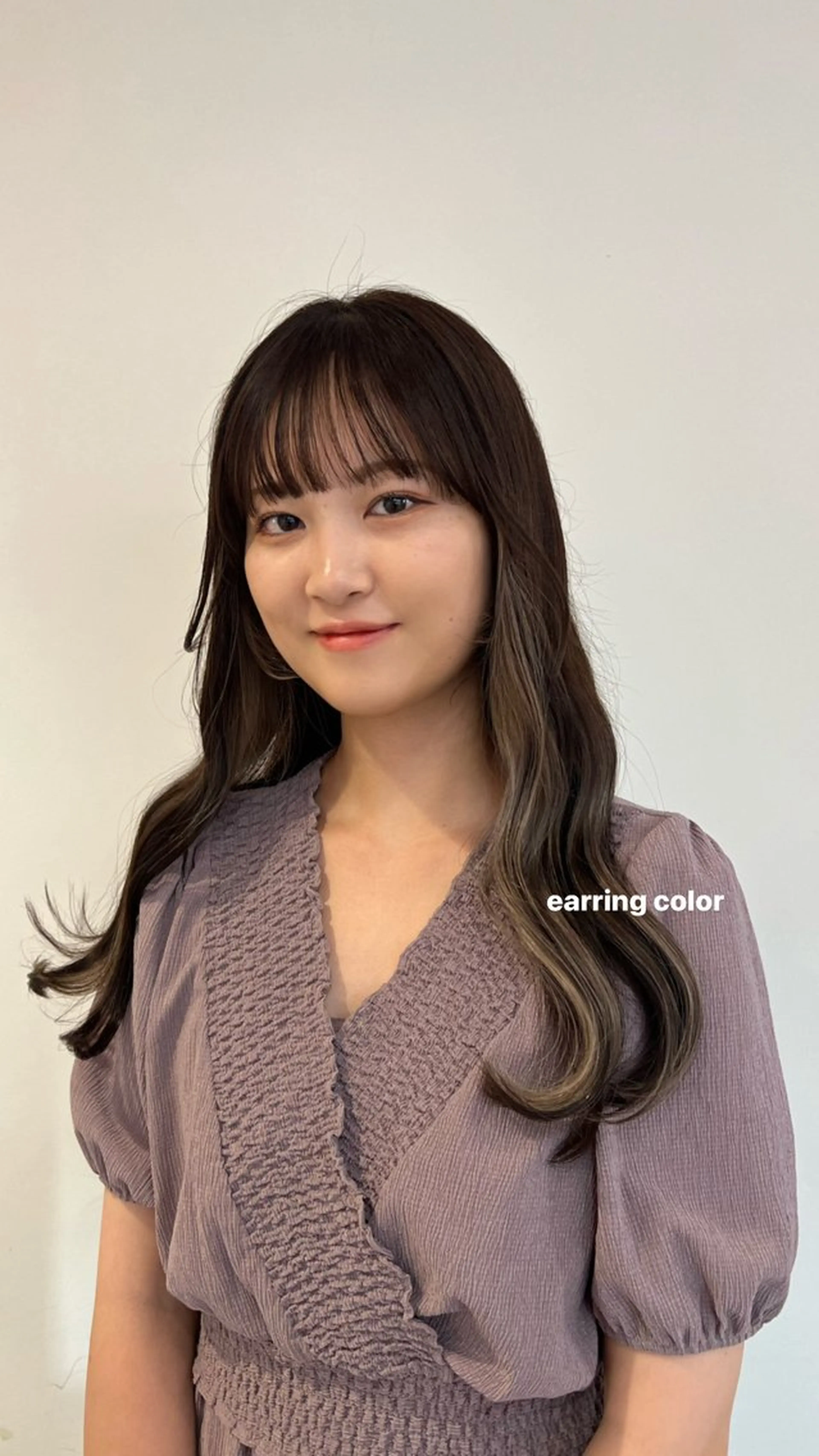 ロング 目黒 彩花のヘアスタイル