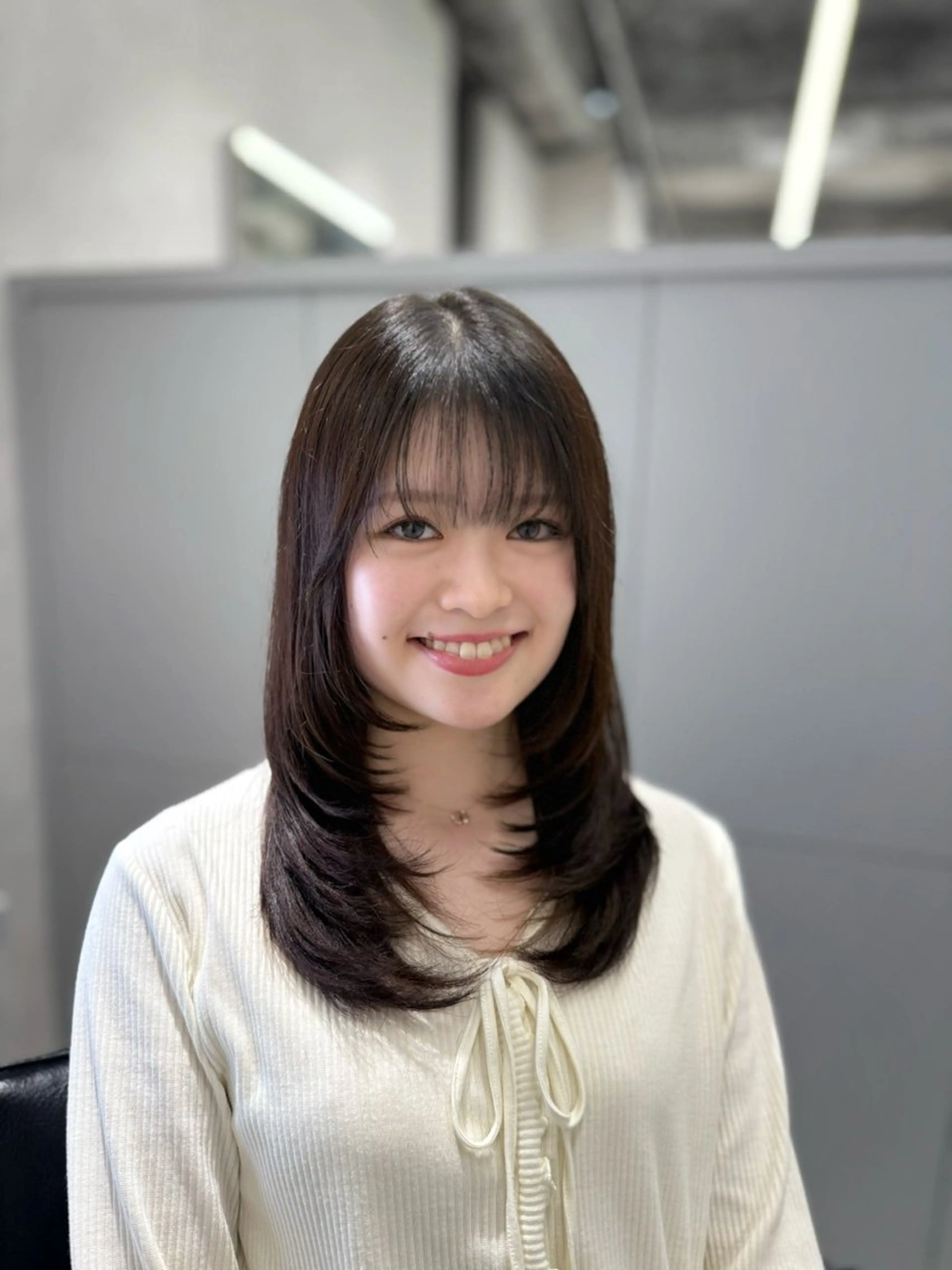 ロング レイヤーカット 小顔カット 大阪梅田 稲葉利也斗のヘアスタイル