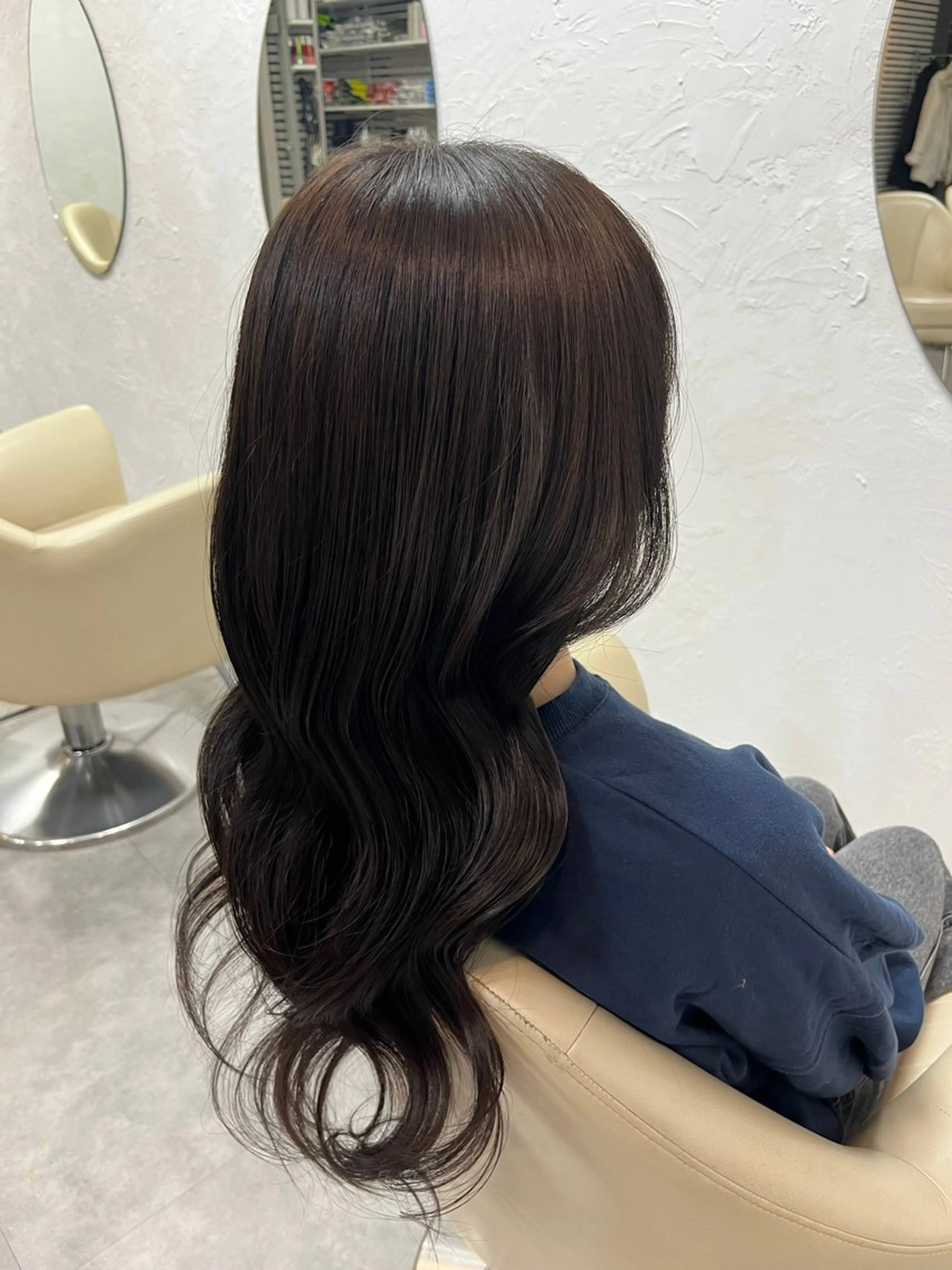 ロング カラー ブラウンカラー 透明感カラー ダークブラウン ヘアカラー トリートメント SiLO / maoのヘアスタイル