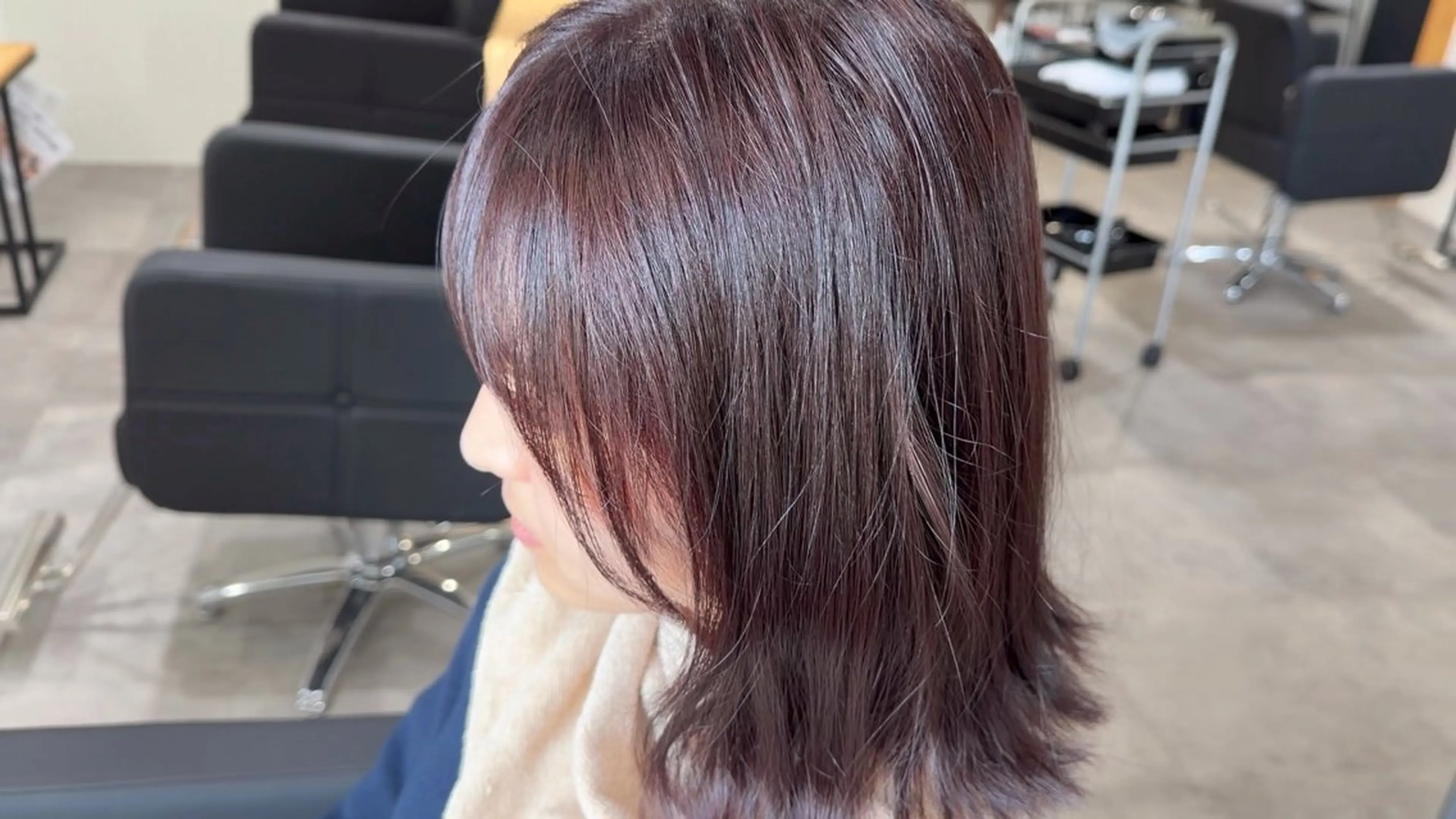 ミディアム カラー 内山 翔太のヘアスタイル