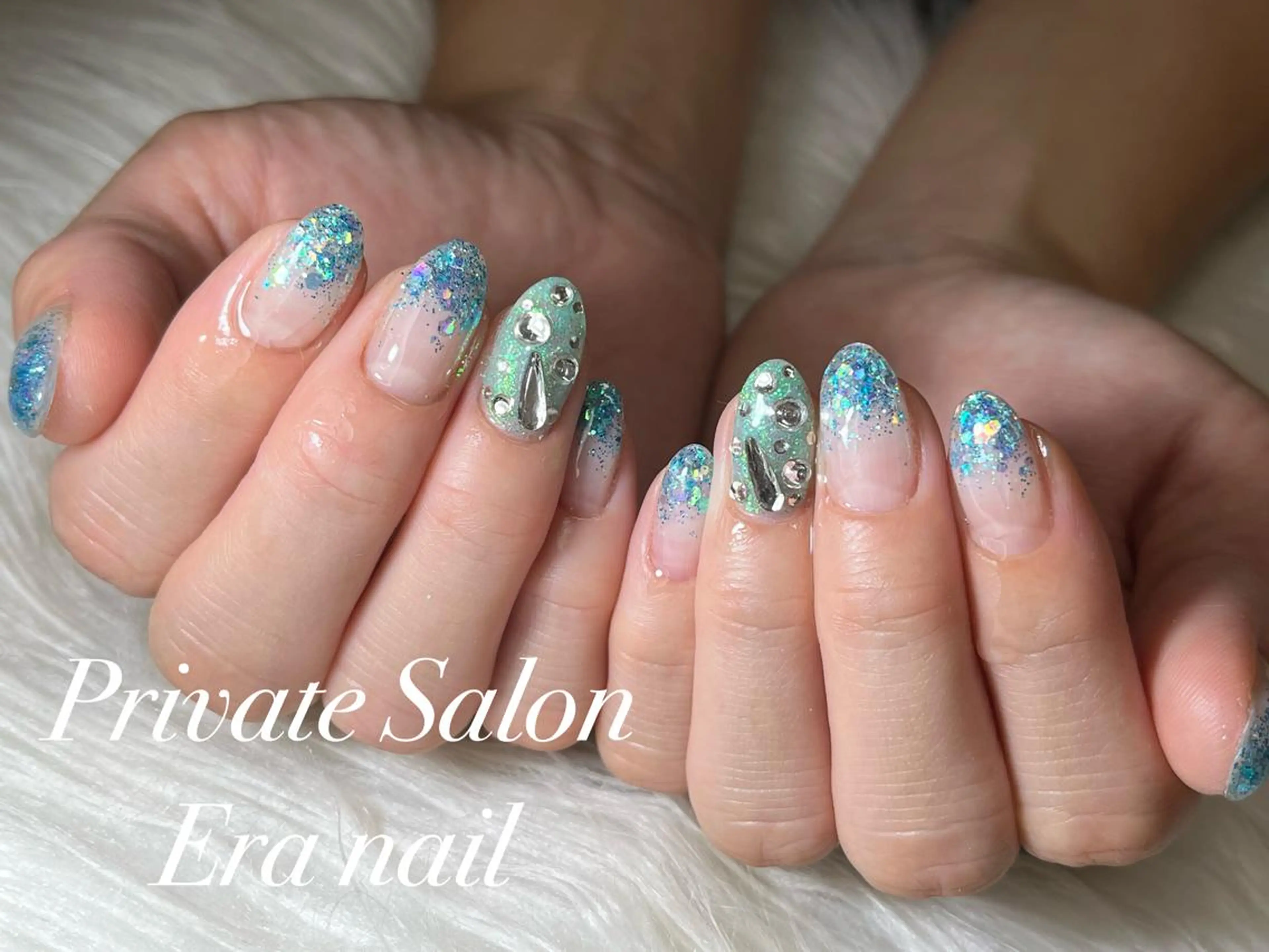 ネイル グラデーション ラメ(グリッター) ラメグラデーション ハンドネイル Era nailのネイルデザイン