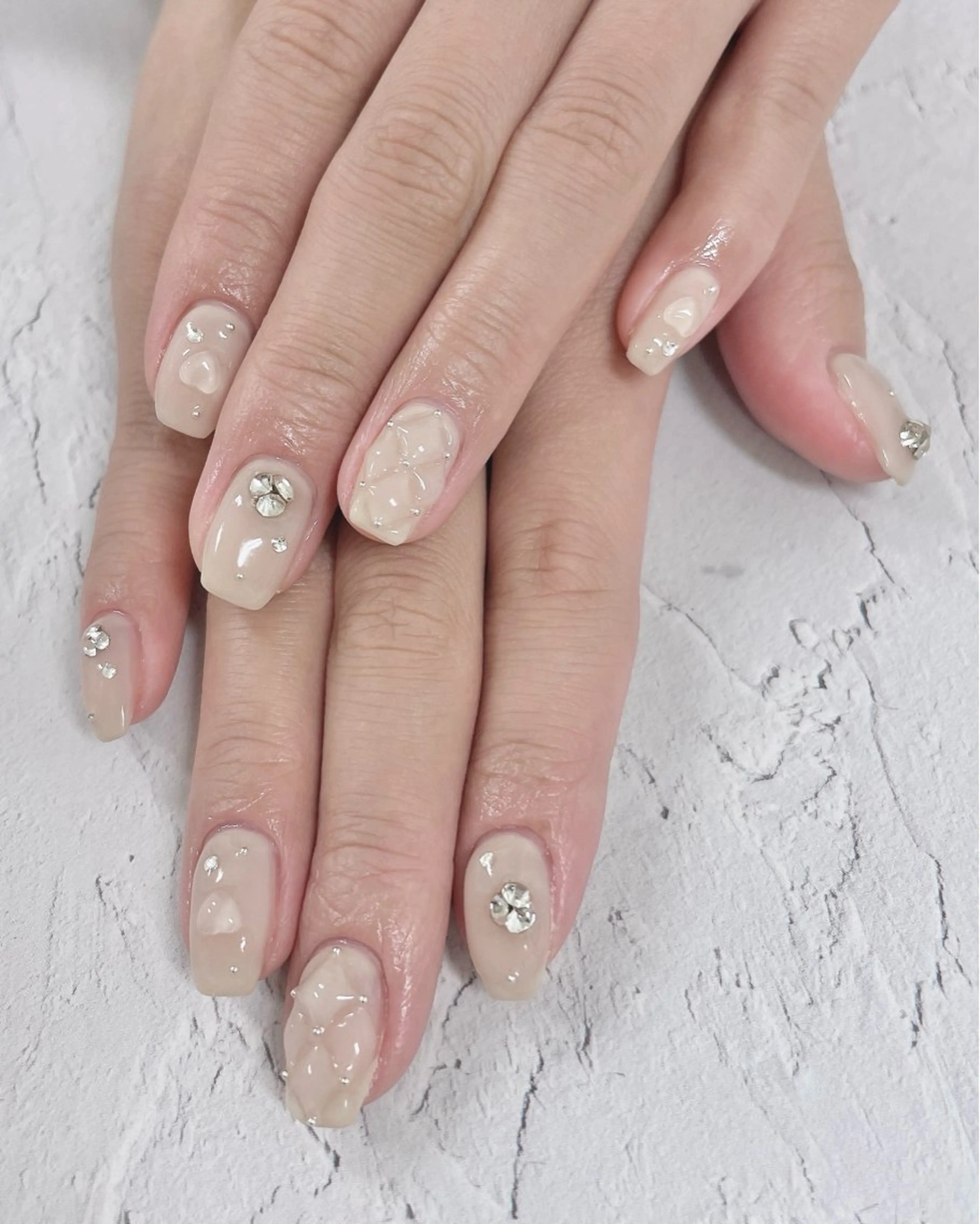 ネイル ハンドネイル ネフェル所属・🤍ruru🤍 ガーリーネイル🎀のネイルデザイン