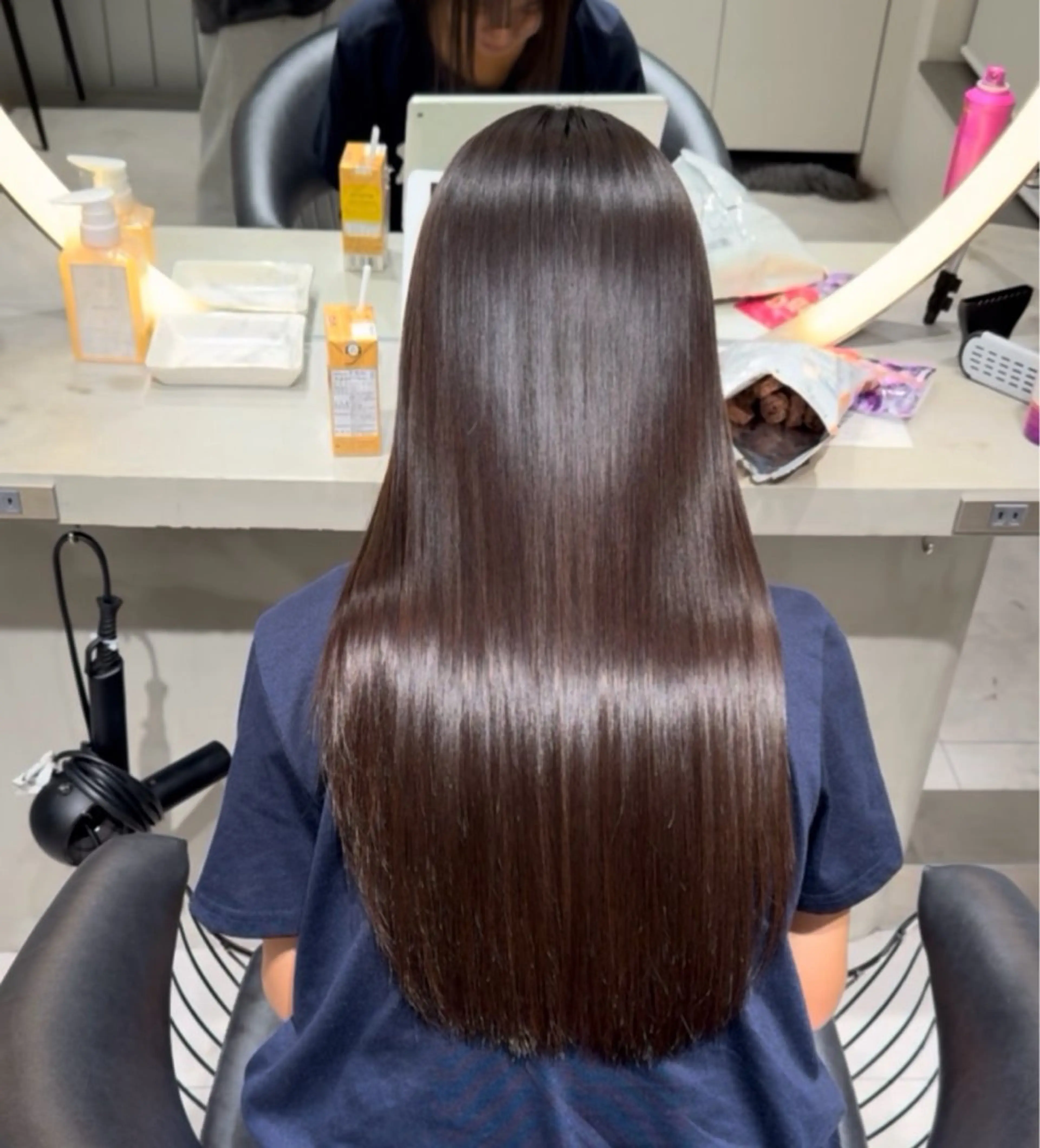 セミロング カット 縮毛矯正 トリートメント 縮毛矯正/髪質改善 🌟本郷壮一郎のヘアスタイル