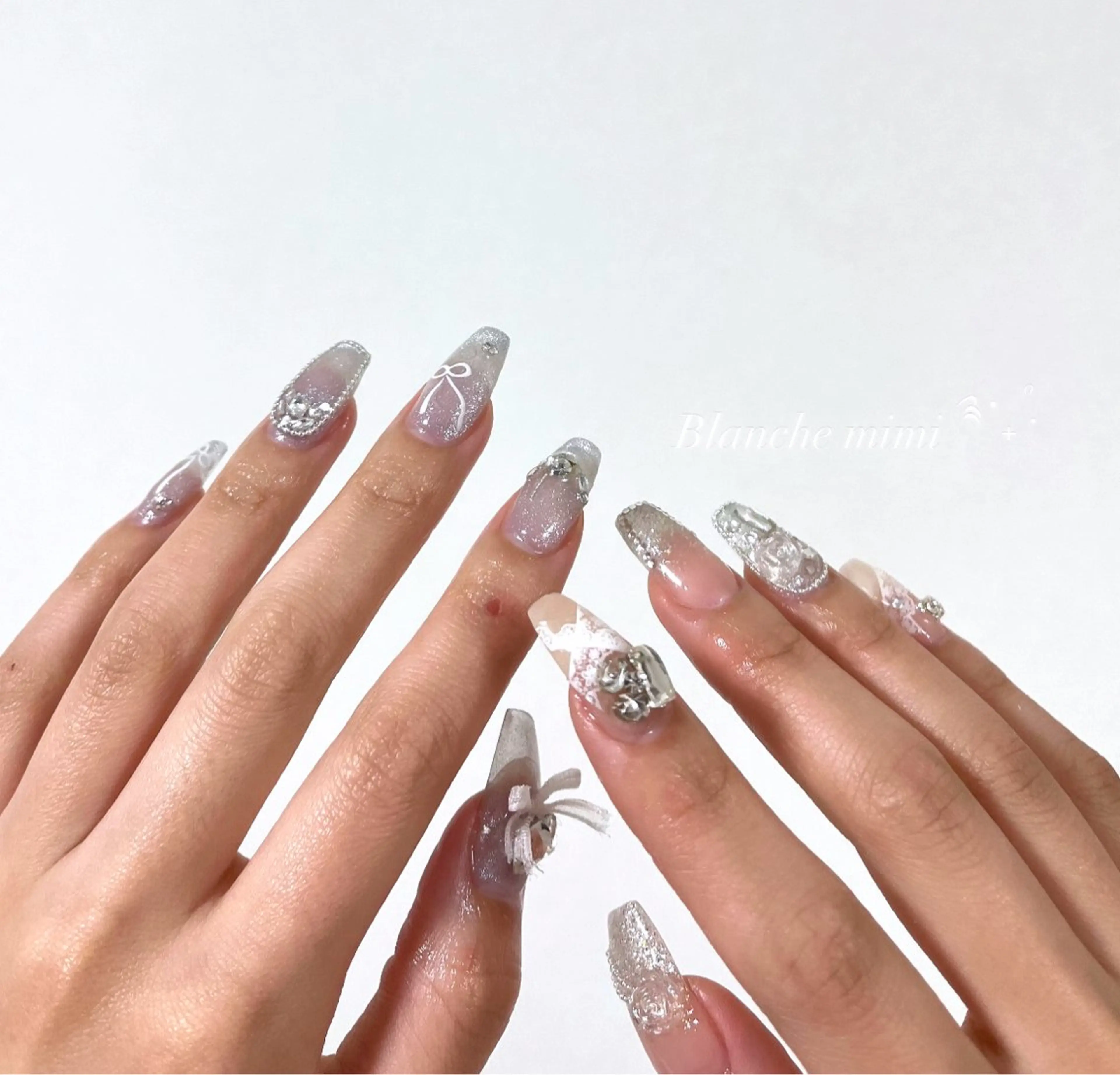 ネイル ハンドネイル Blanche mimi.u_aのネイルデザイン
