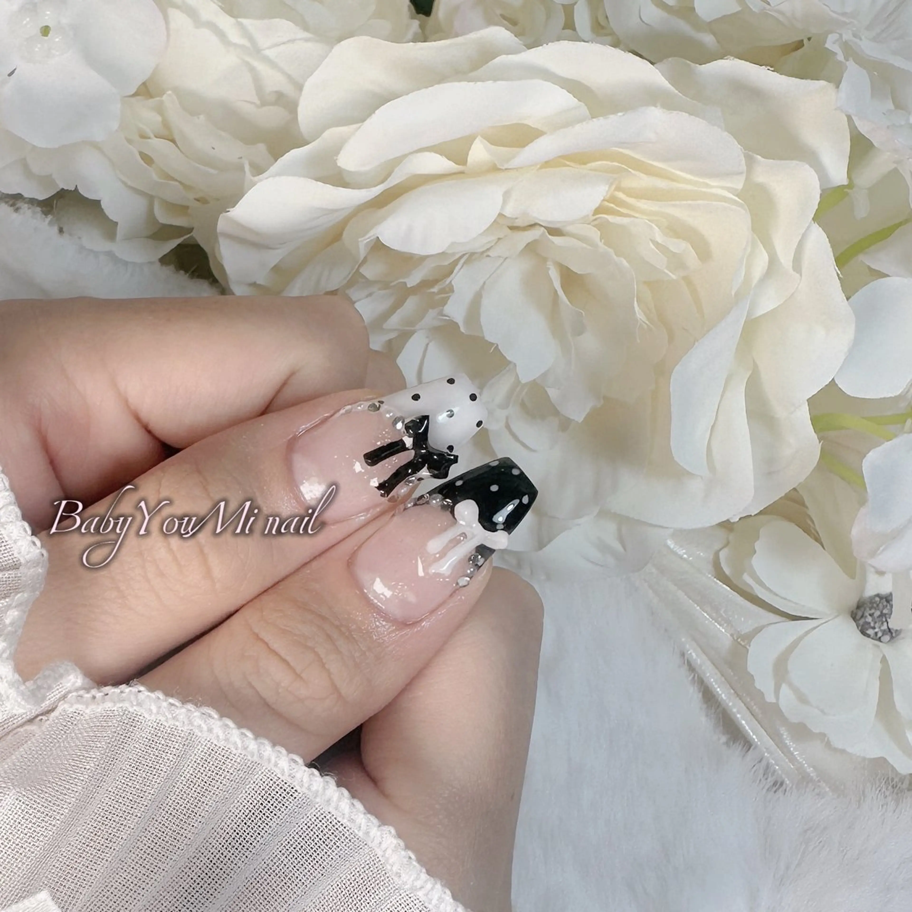 ネイル オーロラネイル 成人式 フットネイル フレンチネイル ジェルネイル BabyYouMi nailのネイルデザイン