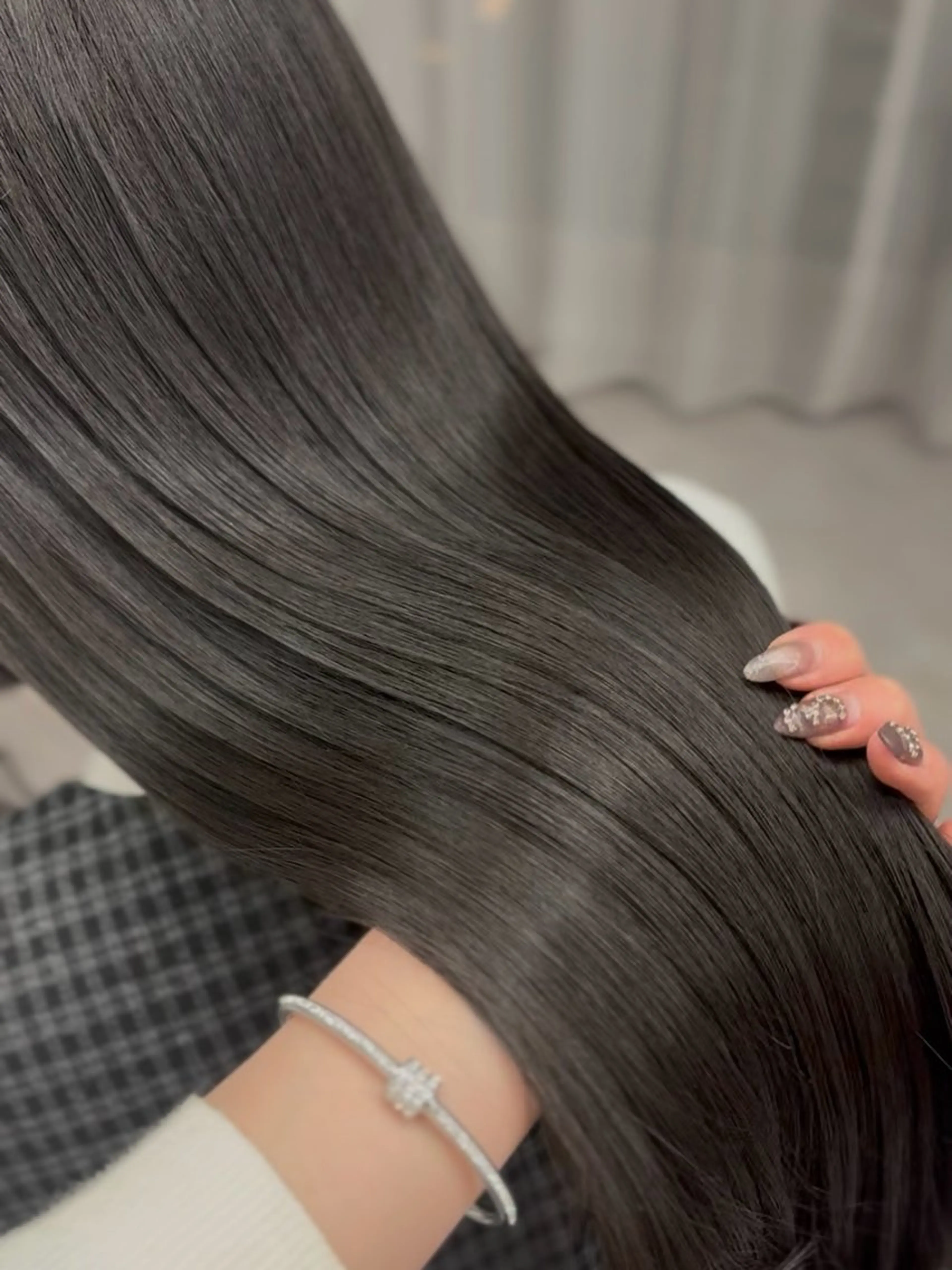 ロング カラー 透明感カラー グレージュ トリートメント ヘアカラー トリートメント MARIワンホンヘア /透明感/グレージュのヘアスタイル