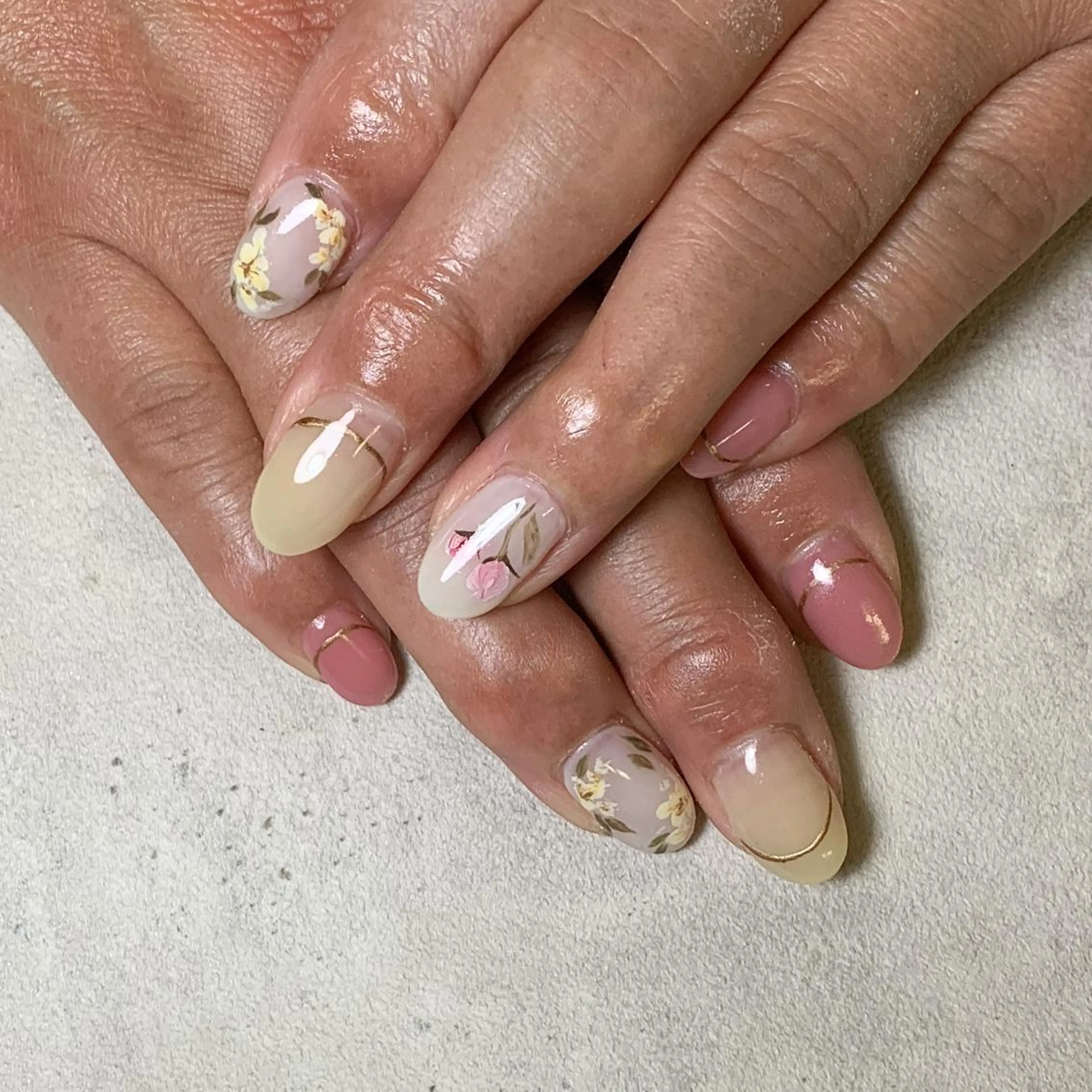 ネイル FIORITURA aiのネイルデザイン