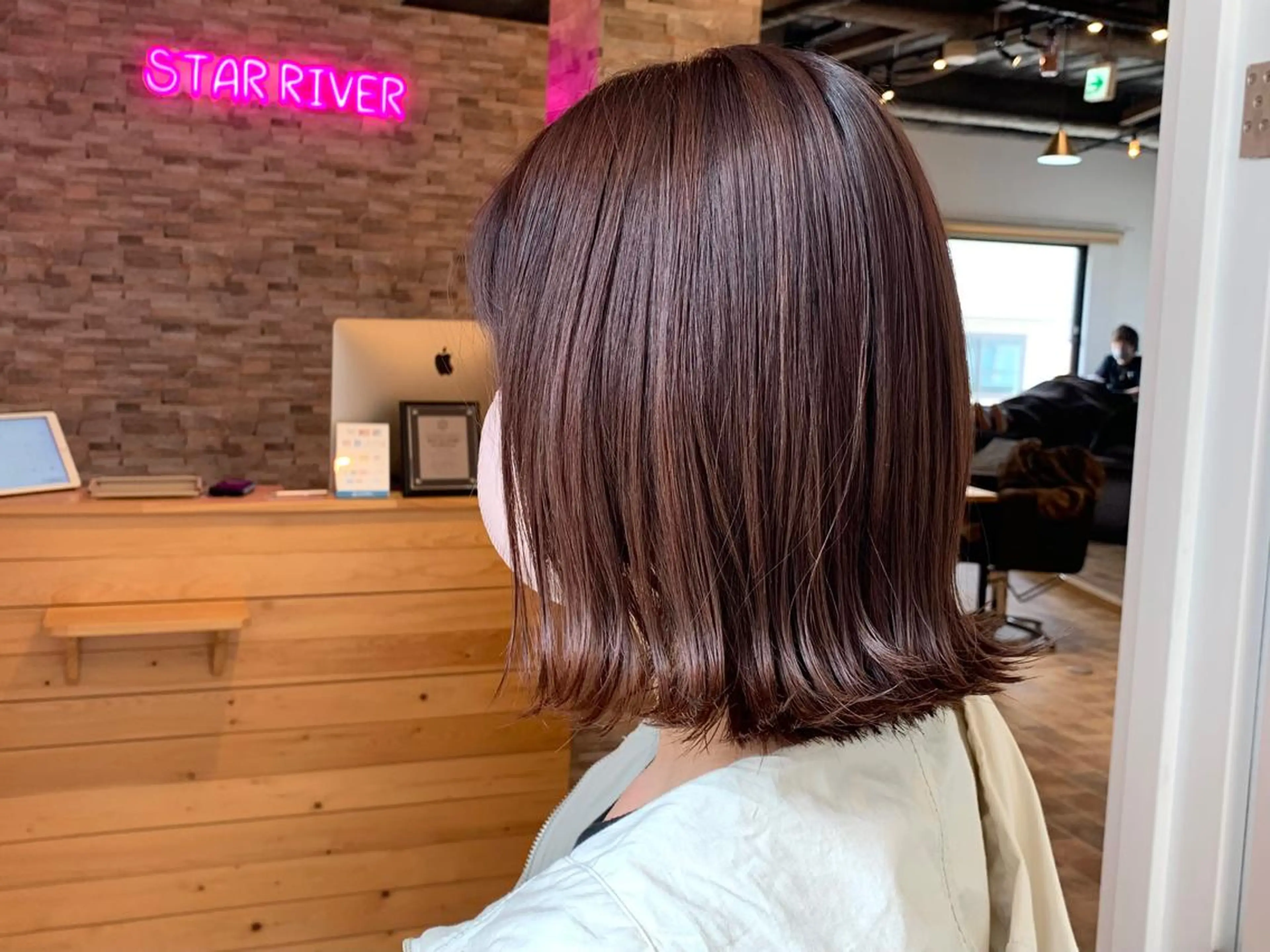ミディアム 吉田 聡一のヘアスタイル