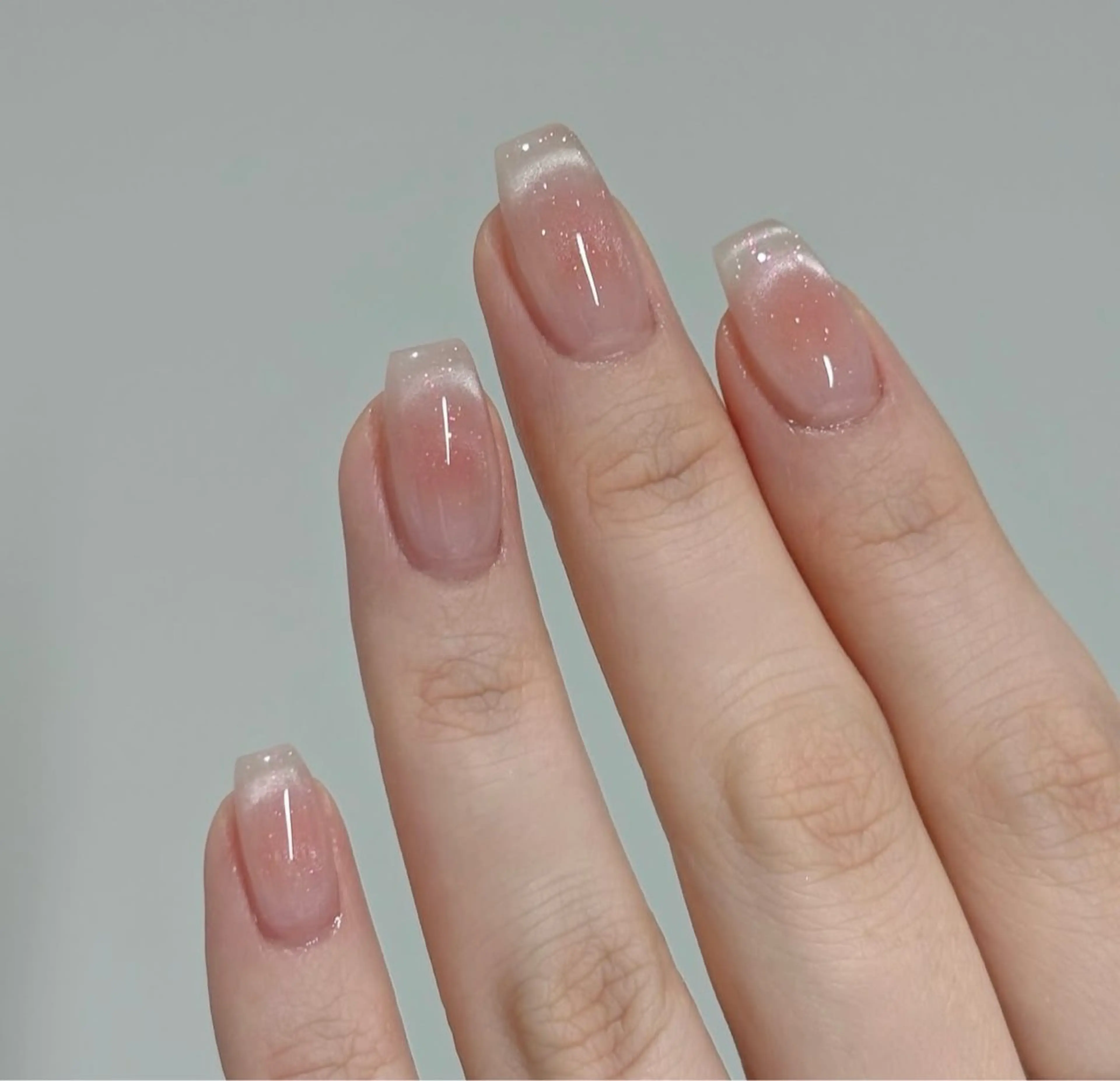 ネイル アートネイル オーロラネイル チークネイル フレンチネイル ガラスフレンチ 🎀YooLi Nail salonのネイルデザイン