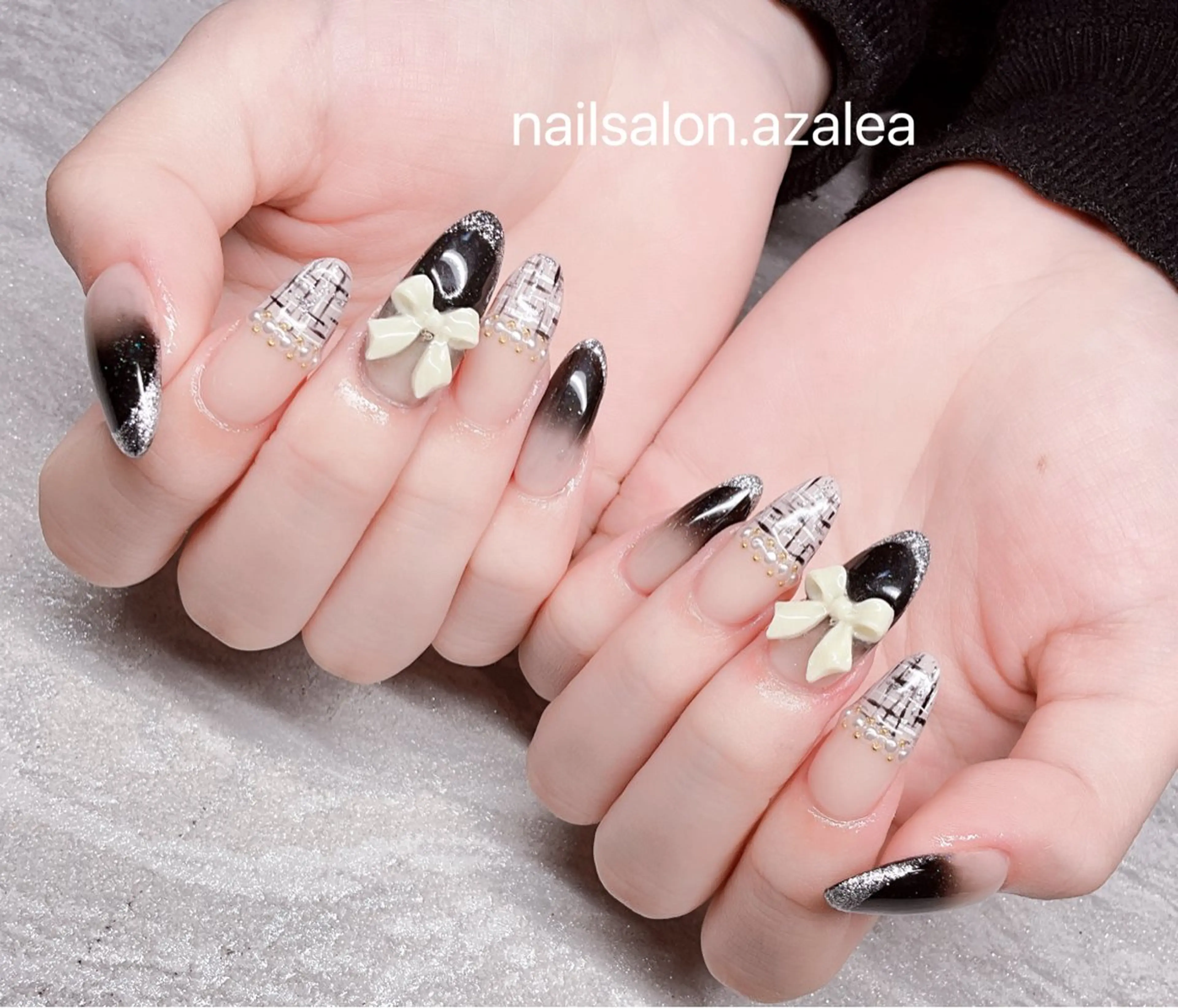 ネイル R inのネイルデザイン