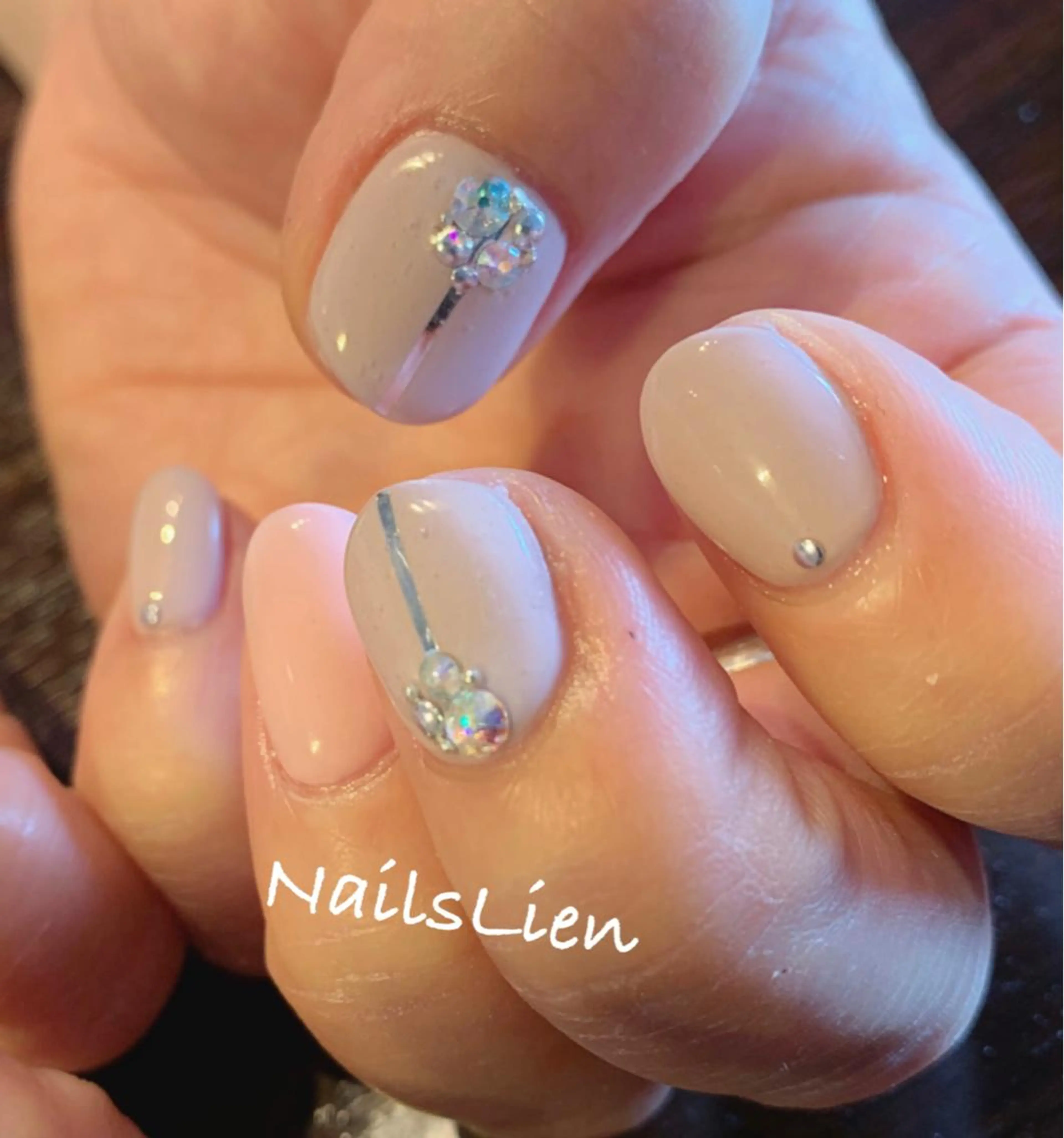 ネイル ワンカラーネイル 冬ネイル studio e n / RiNのネイルデザイン