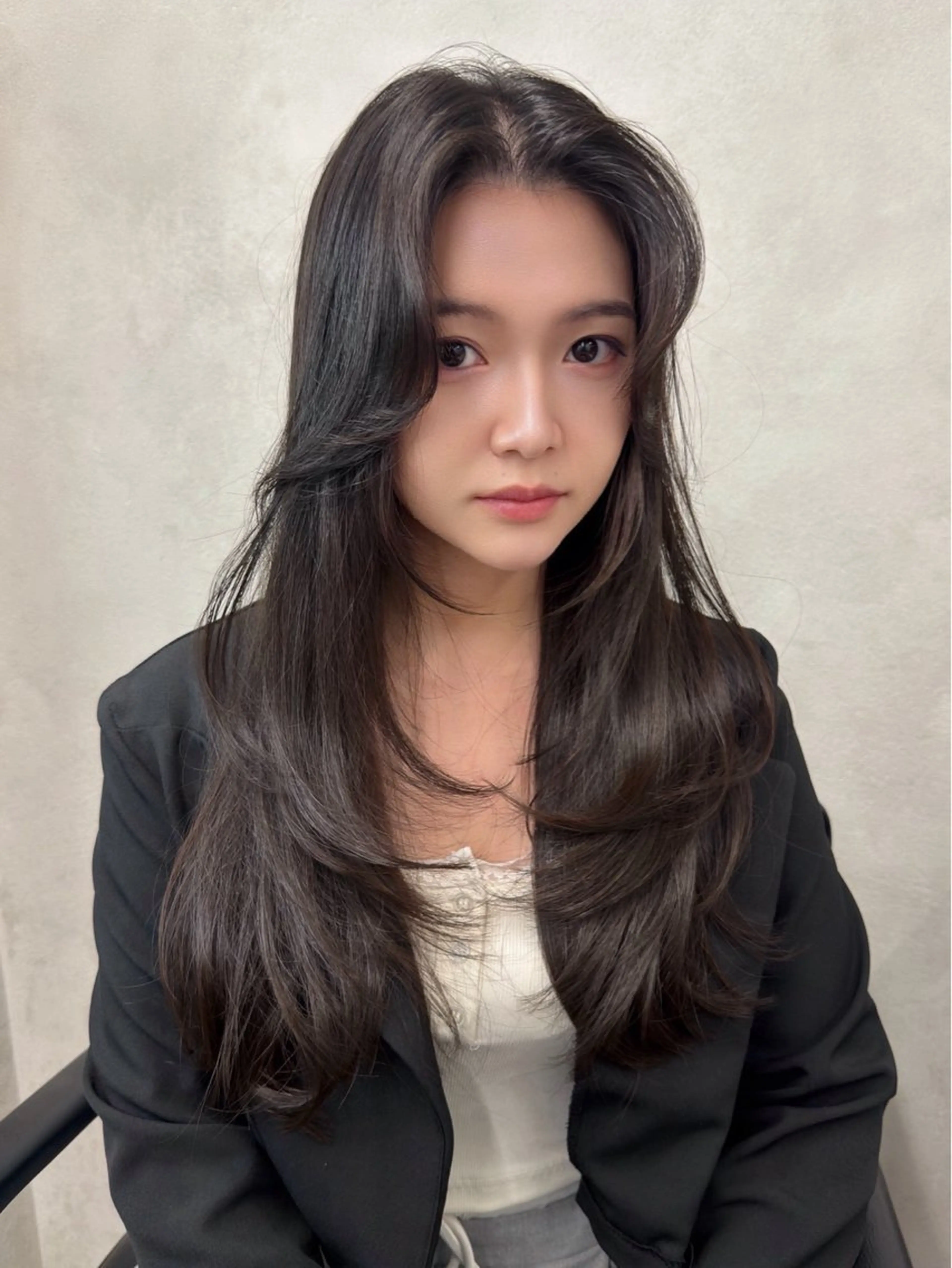 ロング カラー 新島 涼のヘアスタイル