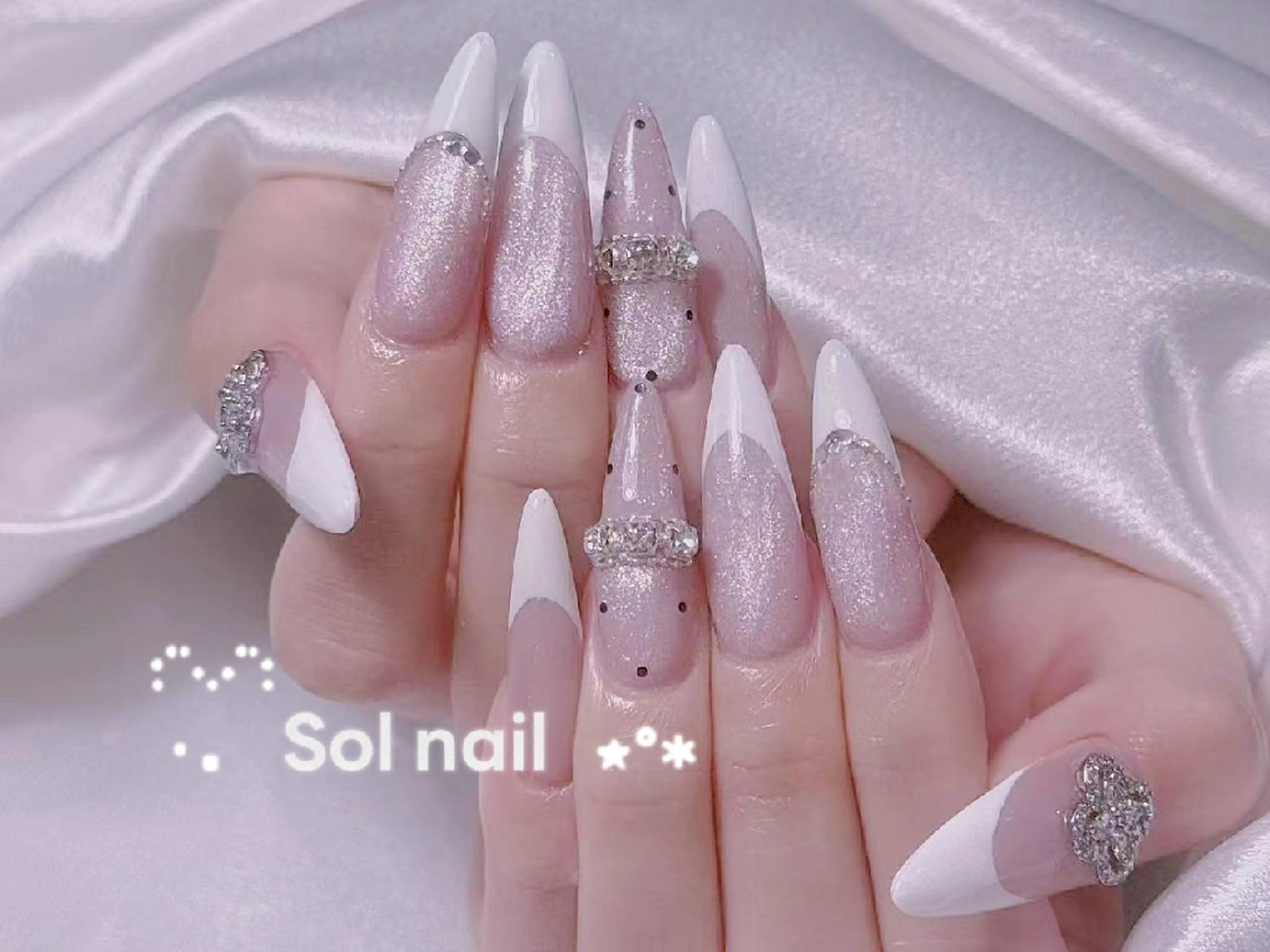 ネイル ハンドネイル ハンドケア Sol Nail ミネのネイルデザイン