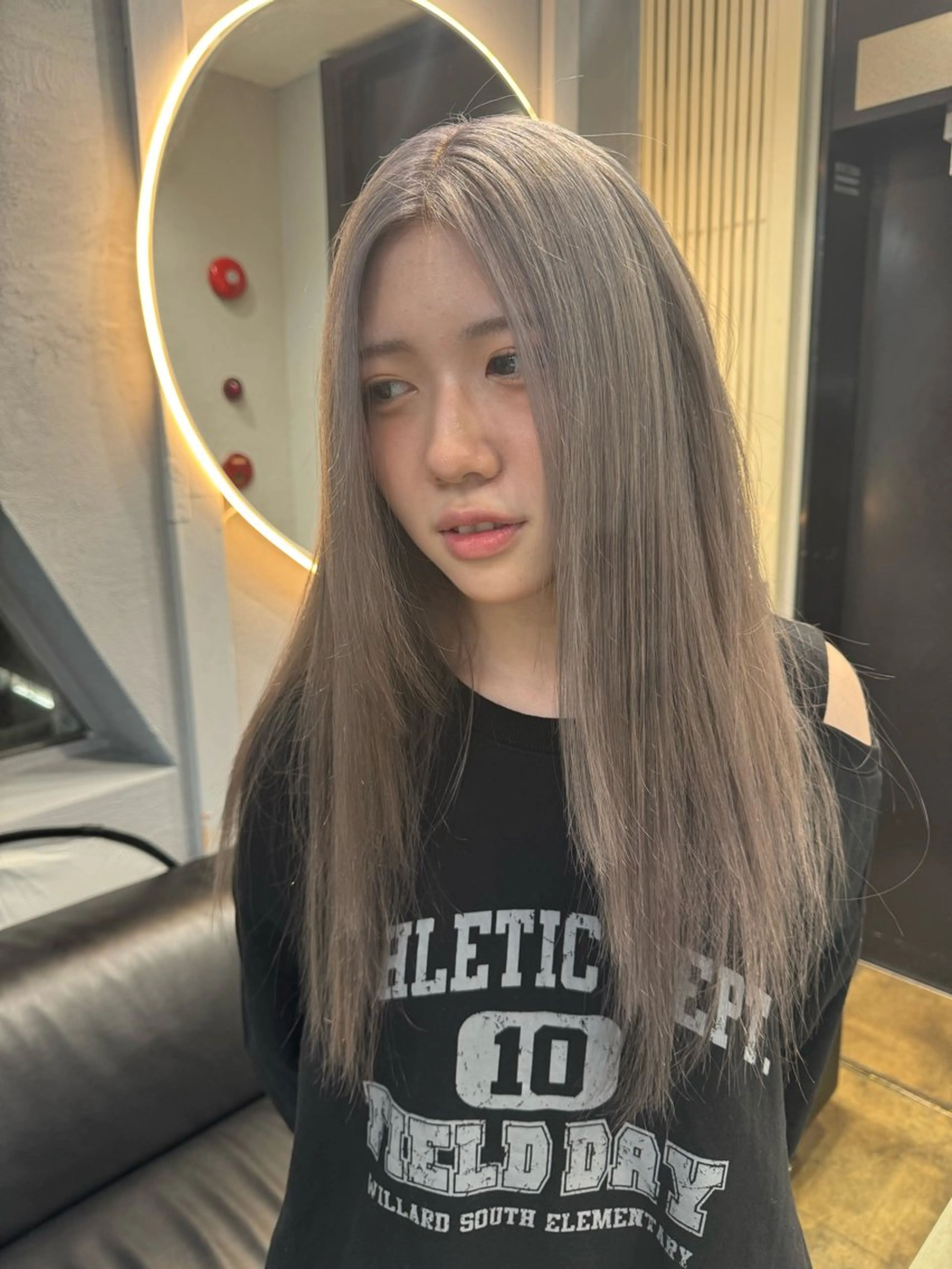 セミロング カラー dao/ミルクティー /ブラウン/ブロンドのヘアスタイル