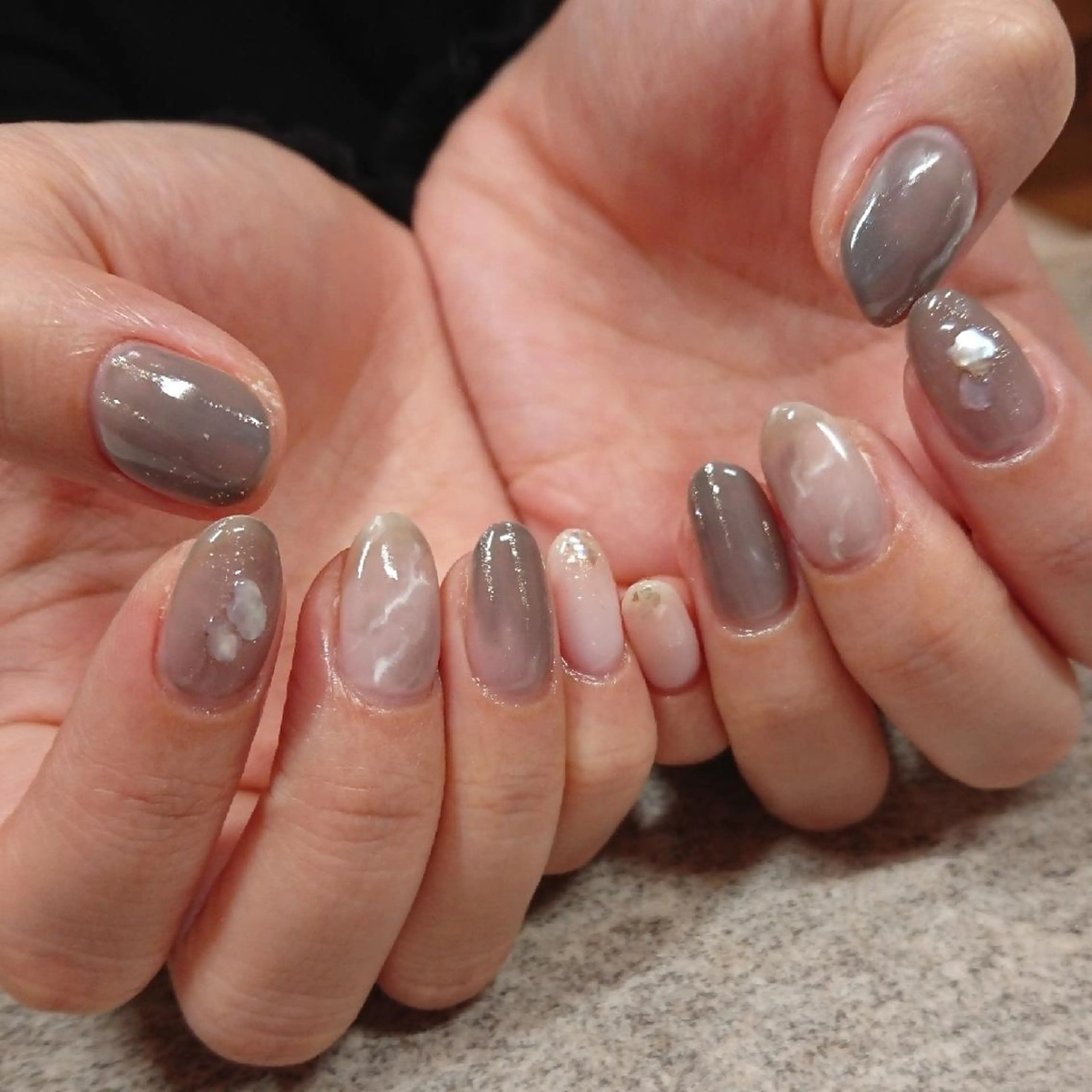 ネイル ジェヌインネイル 河内のネイルデザイン