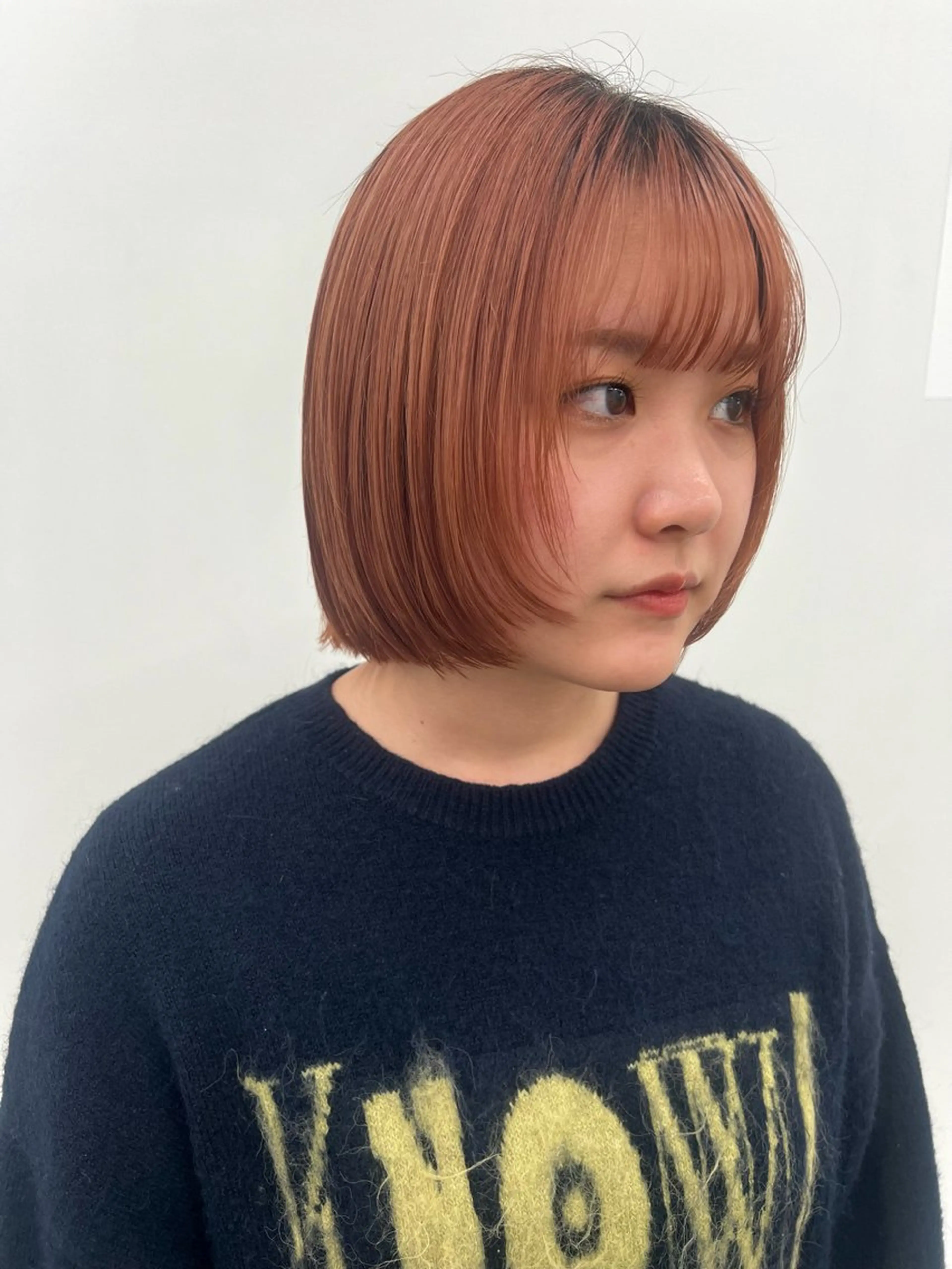 ショート カラー ブリーチ ピンクカラー ボブ 顔周りカット 安達凜太郎 レイヤーカットのその他イメージ