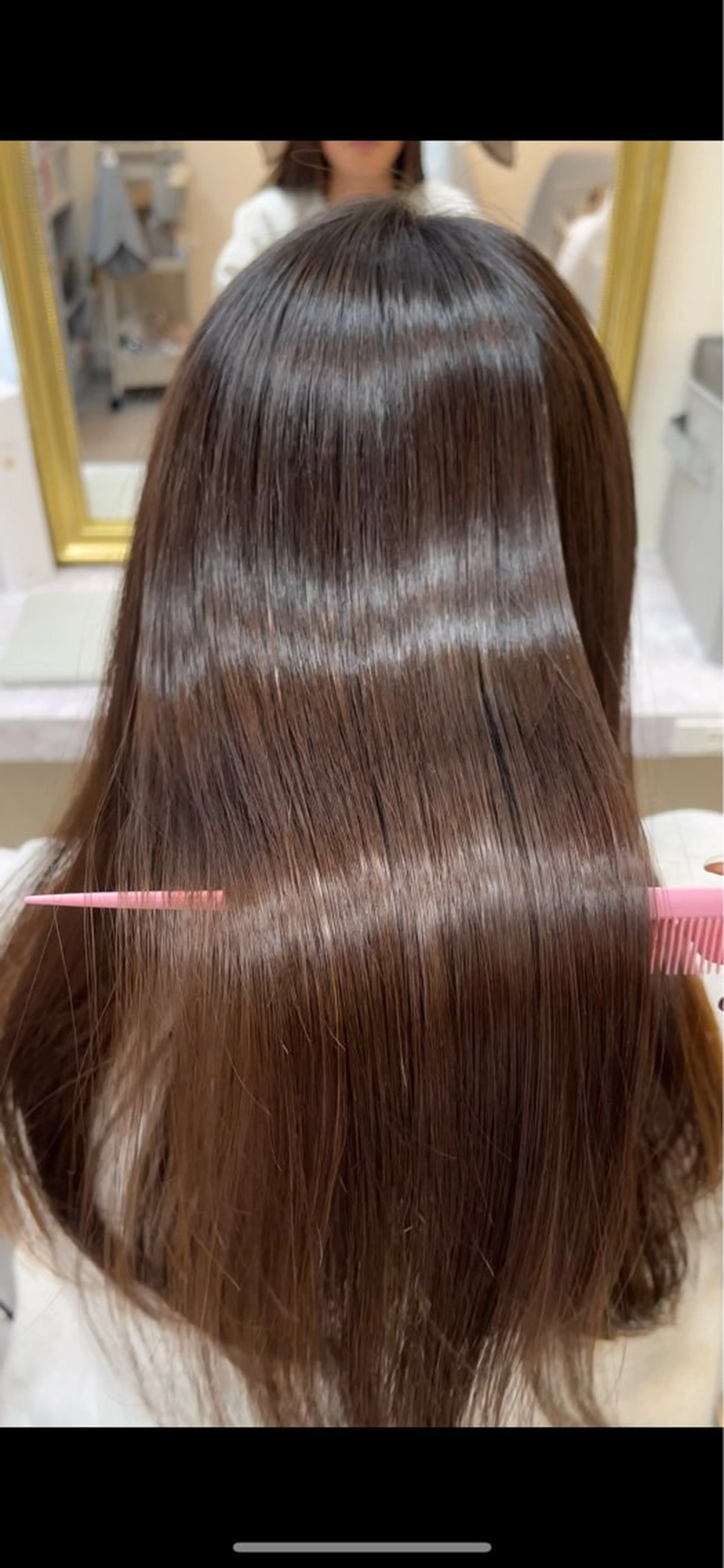 セミロング 佐藤 瑚碧のヘアスタイル