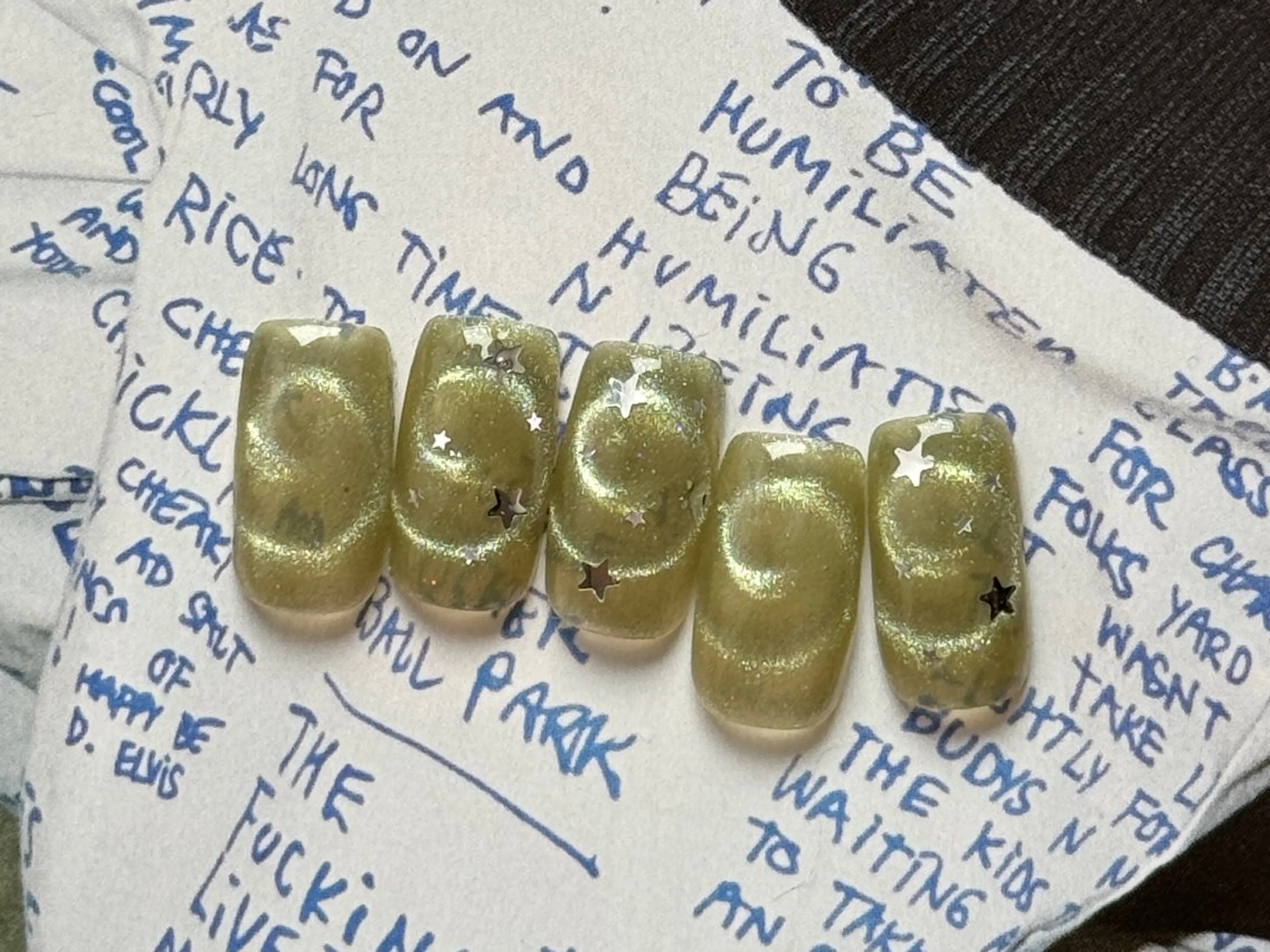 ネイル アートネイル ジェルネイル 氷ネイル・うるうるネイル キラキラネイル ニュアンスネイル 🫧HI-KO 🫧のネイルデザイン