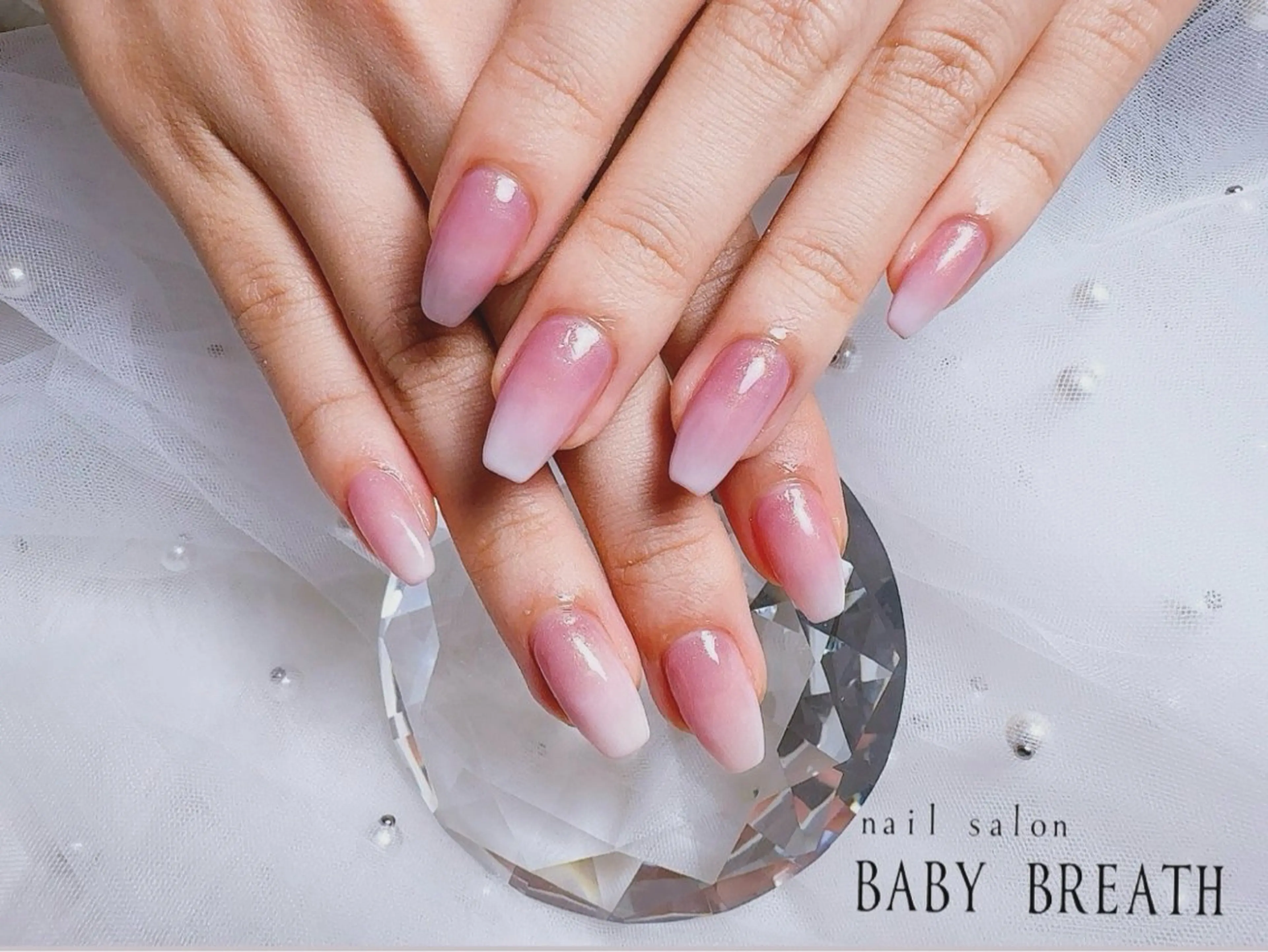 ネイル アートネイル フラッシュネイル フットネイル グラデーション ラメ(グリッター) ハンドネイル BABY  BREATH所属・y natsumiのネイルデザイン