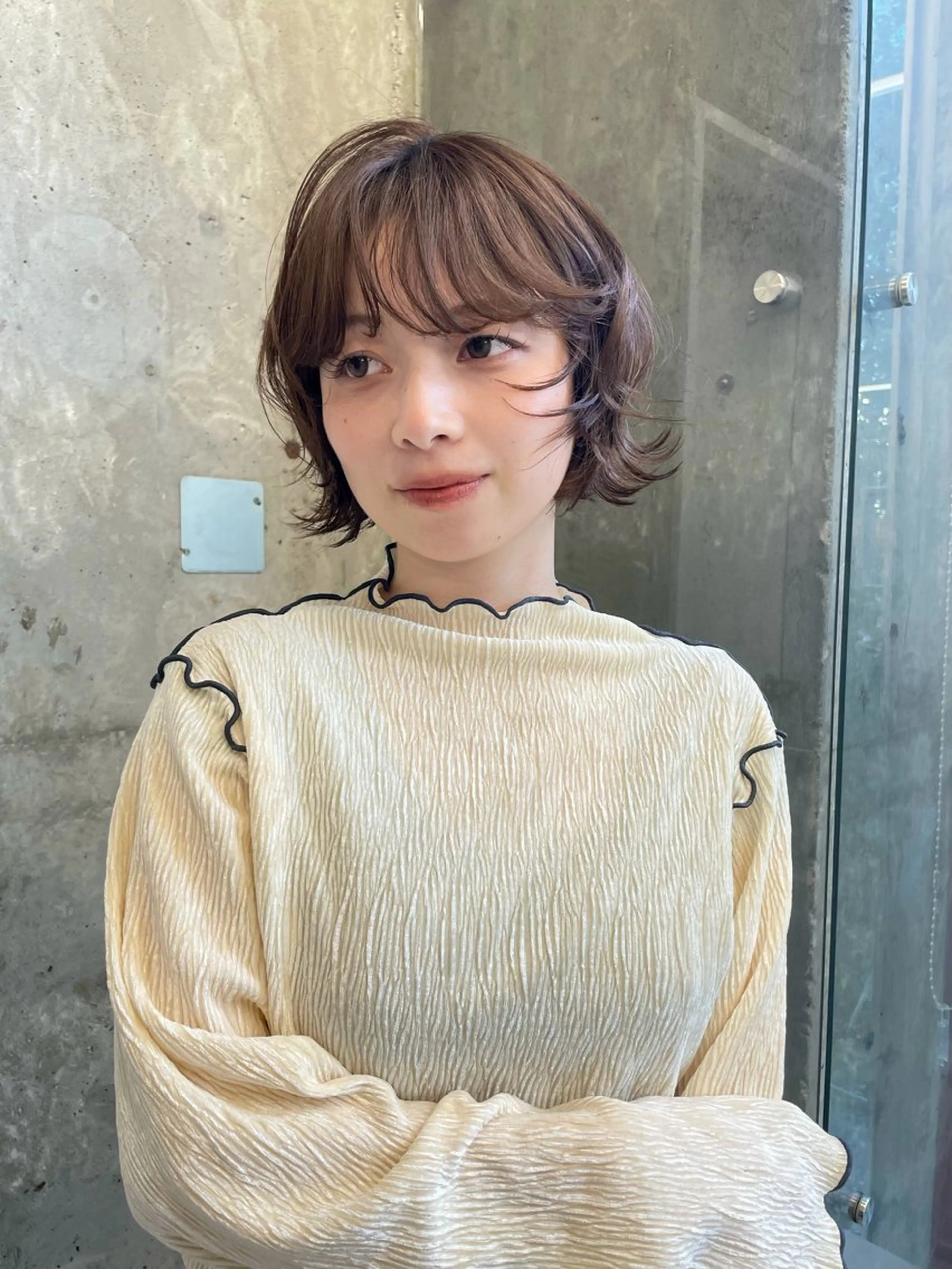 ショート カラー RIN/レイヤー/ ボブ/オリーブカラーのヘアスタイル