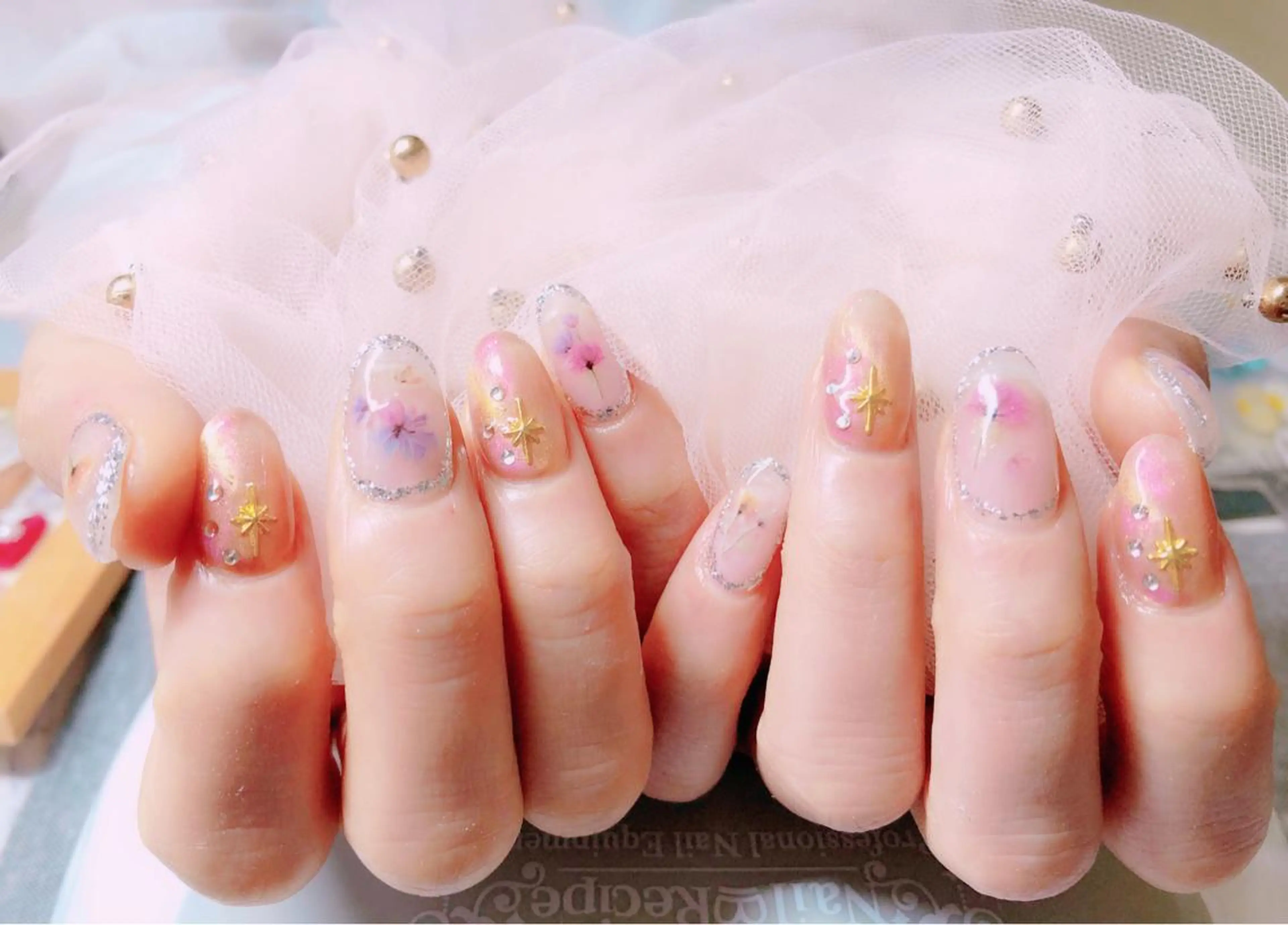 ネイル ハンドネイル マジック ミラーのネイルデザイン