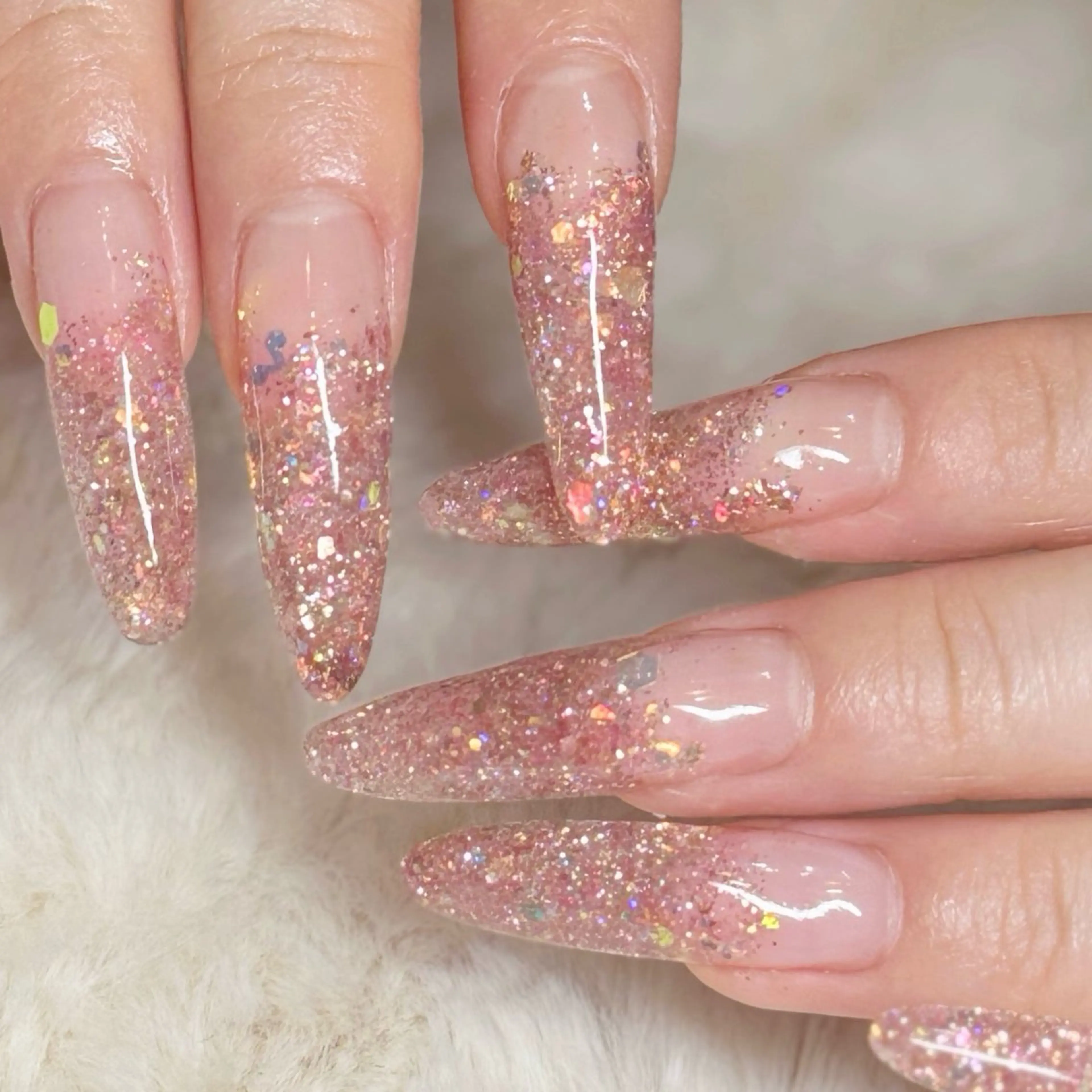 ネイル glossnail MIKIのネイルデザイン