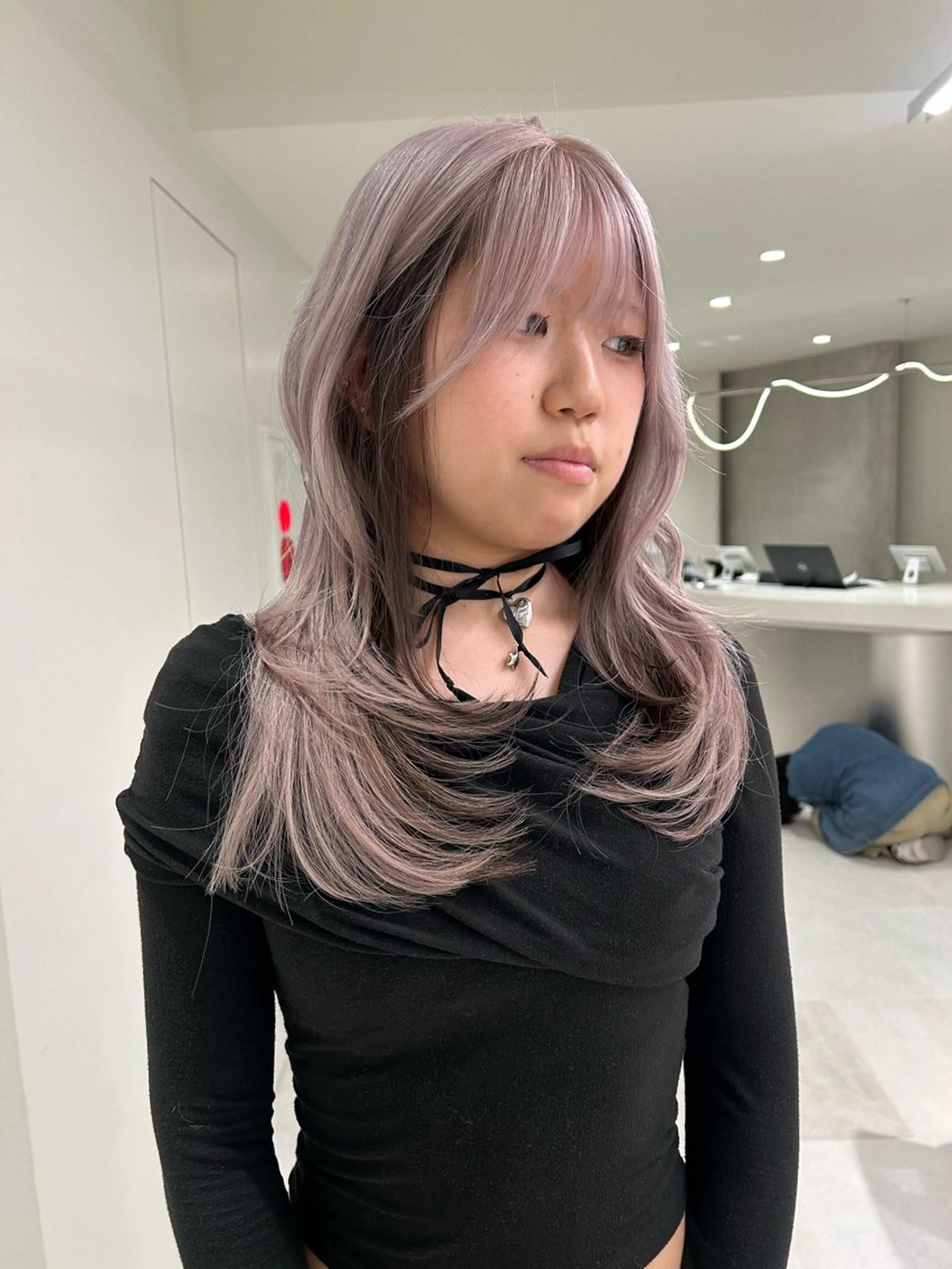 ロング カラー ブロンド ピンクカラー ホワイトピンク レイヤーカット カット ヘアカラー 海外レイヤー /NAGISAのヘアスタイル