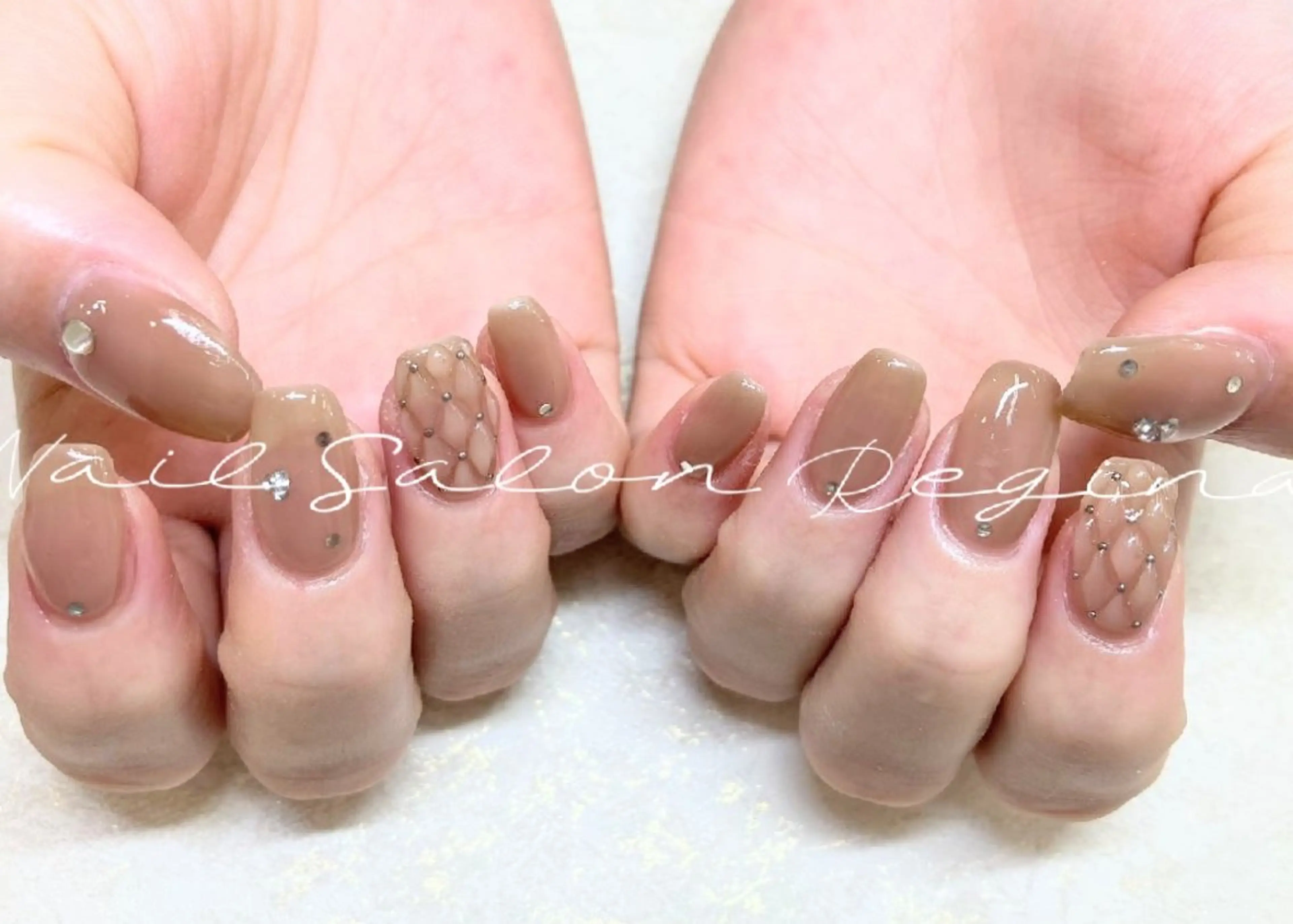 【自爪HAND】 人気No.3♪ 持ち込みデザイン ¥10,980 → ¥9,980の写真