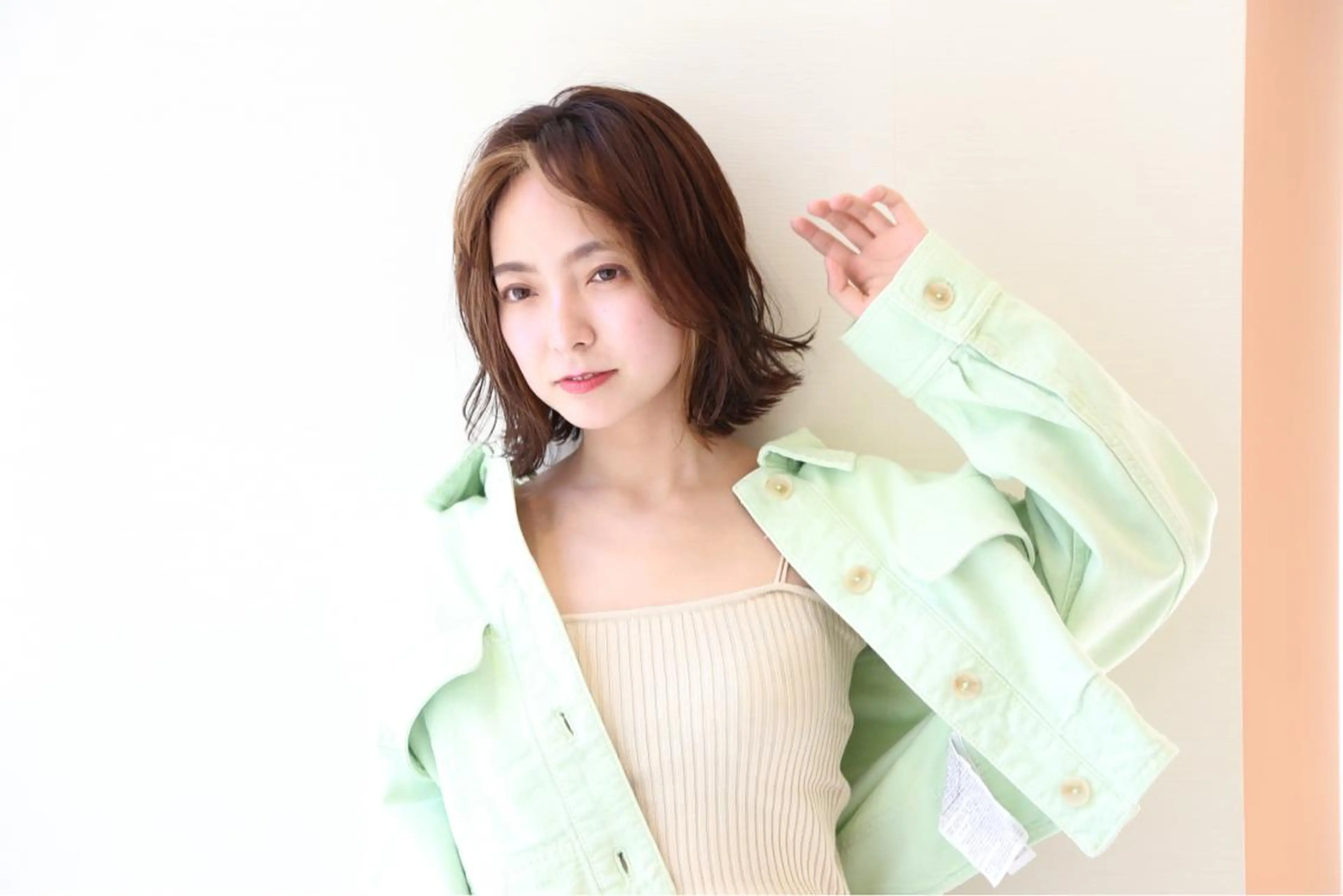 ショート 小顔レイヤー/ ベージュ🤍Rieのヘアスタイル