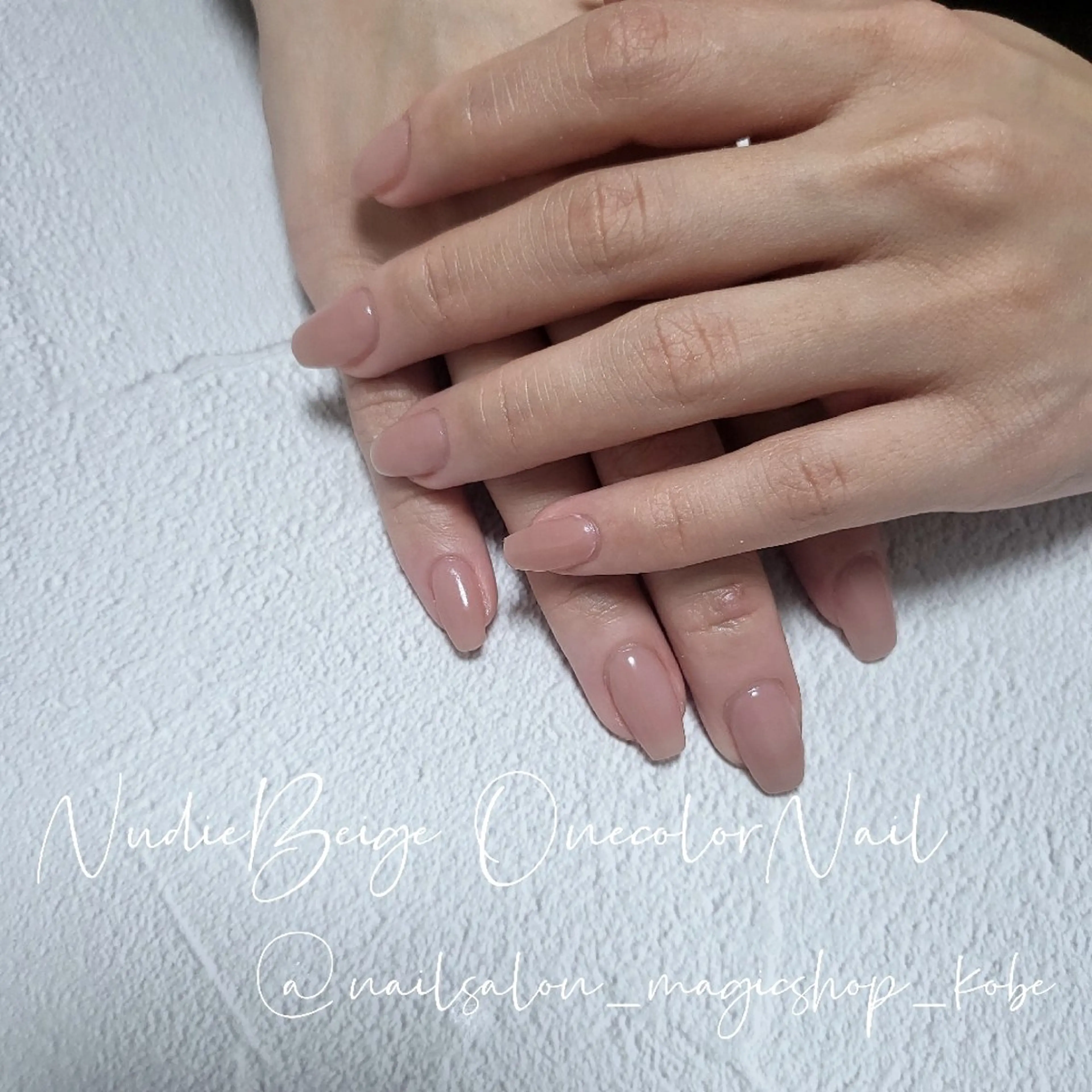 ネイル ジェルネイル ワンカラーネイル ソフトジェル ハンドネイル Nailsalon MagicShopのネイルデザイン