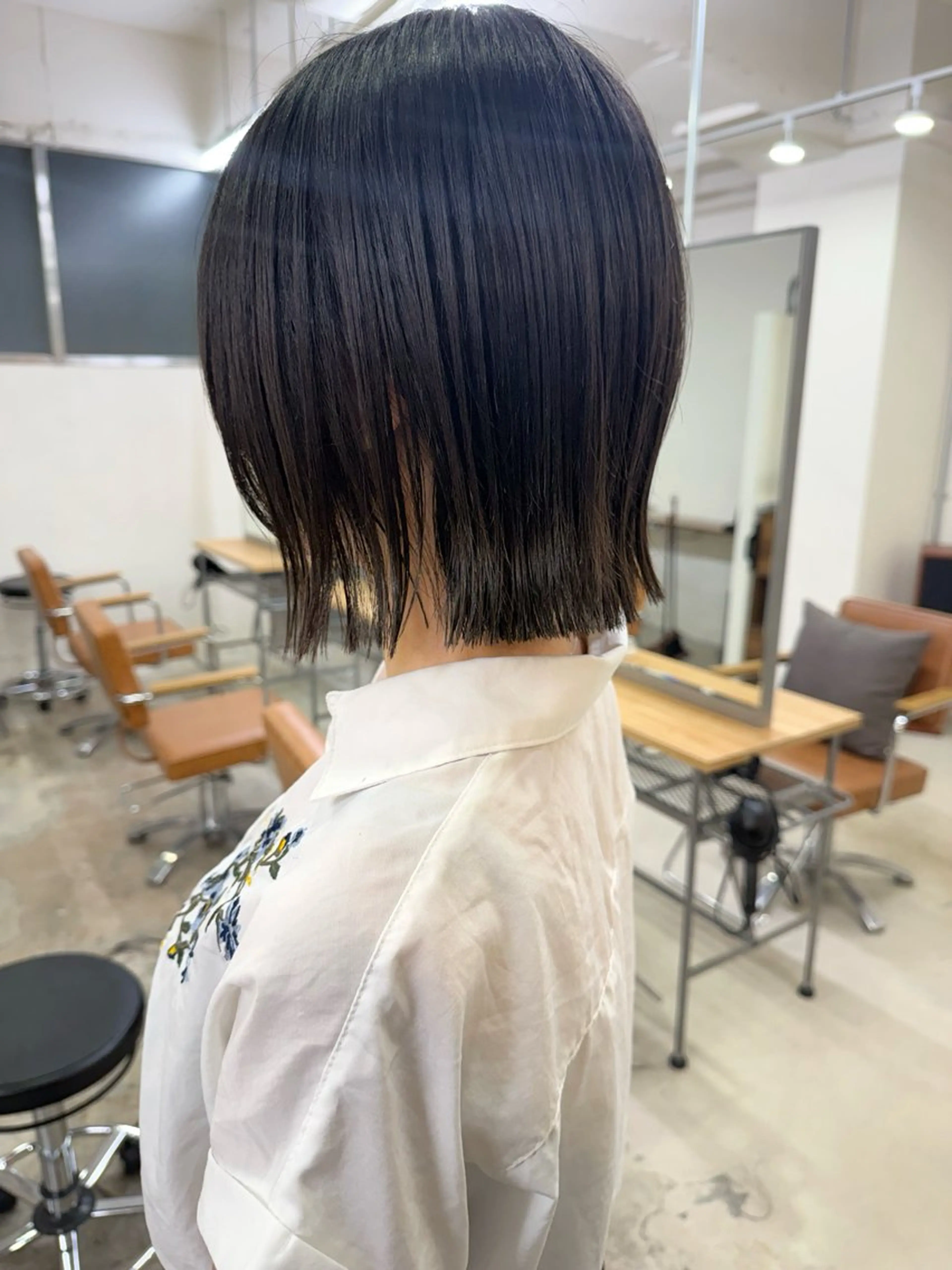 ミディアム 切りっぱなしボブ ボブ カット 須藤　優真 切りっぱなしボブのヘアスタイル