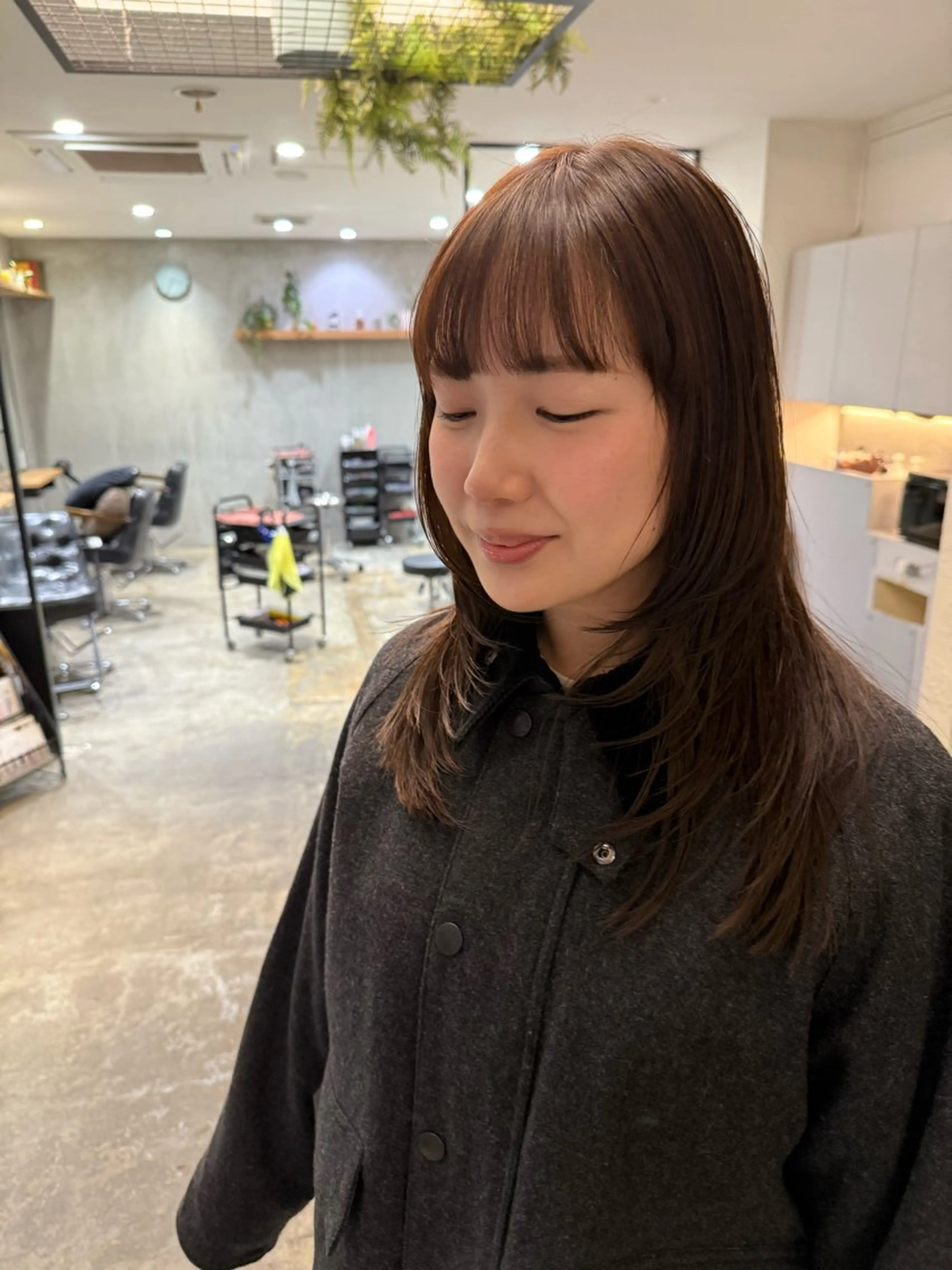 ミディアム レイヤーカット arts調布 スタイリスト杉山翔也のヘアスタイル