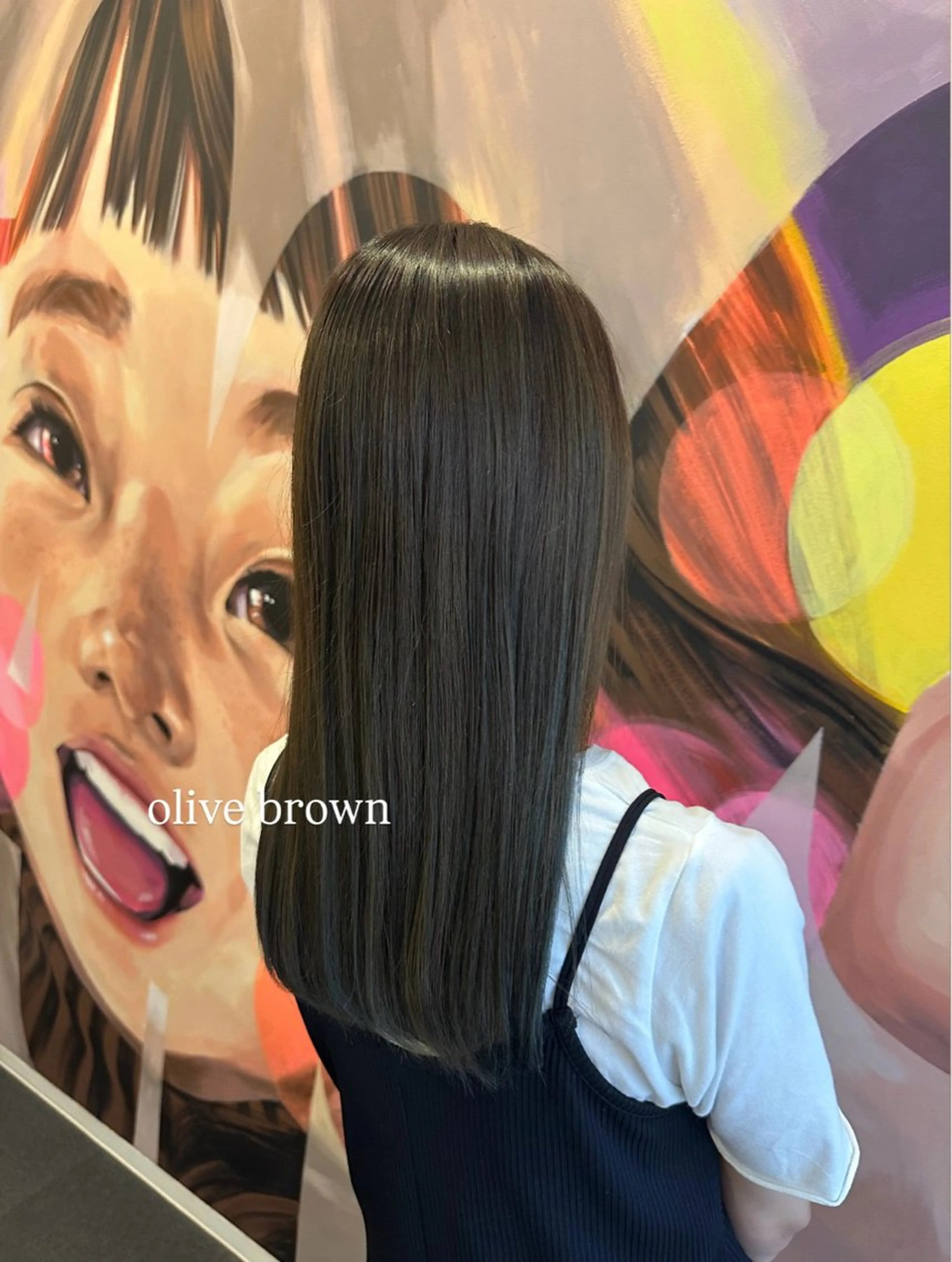 ロング カラー ブラウンカラー 透明感カラー オリーブブラウン カット ヘアカラー トリートメント 🇰🇷韓国ｽﾀｲﾙ ﾚｲﾔｰ/ayanaのヘアスタイル