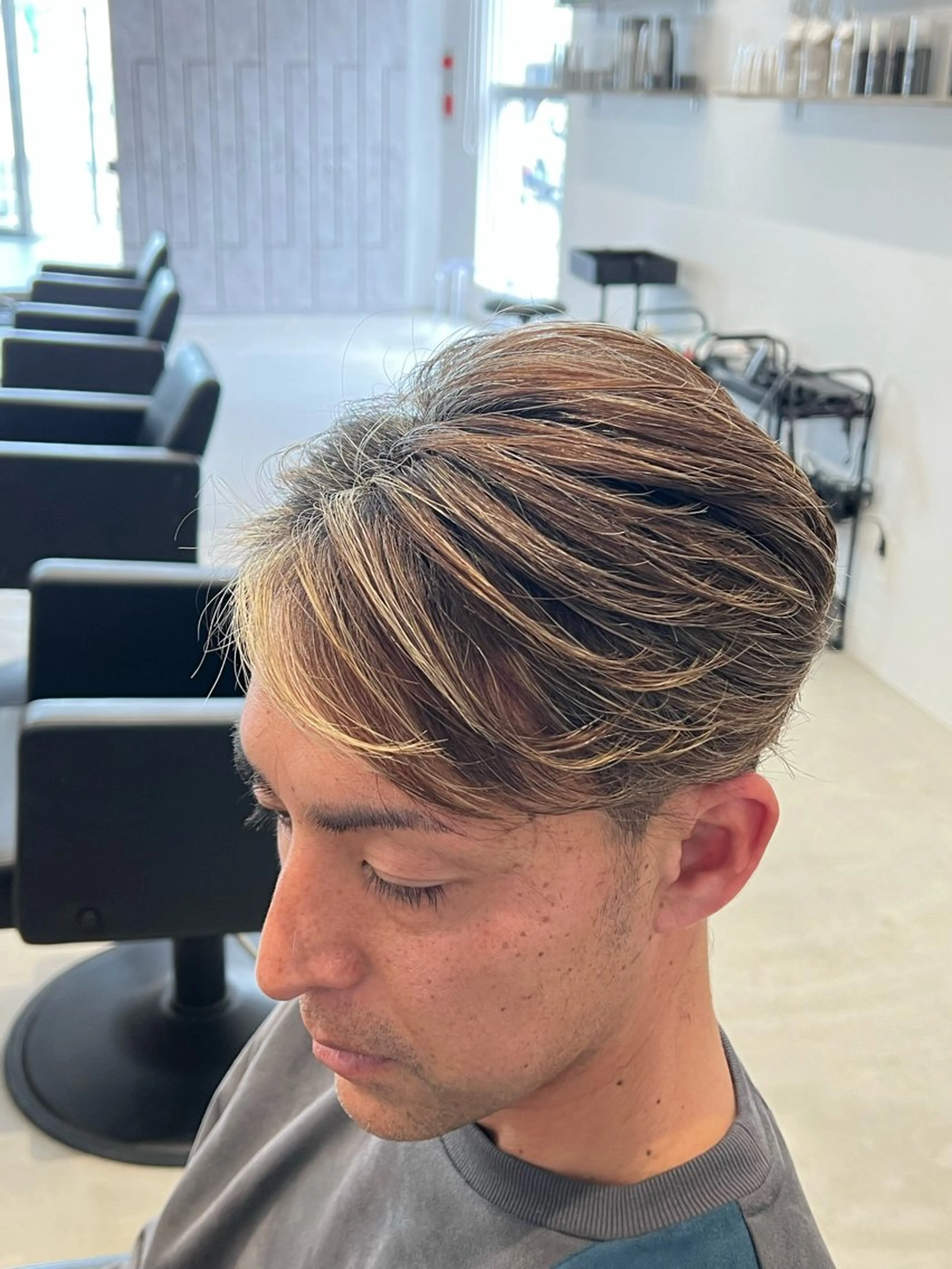 ショート カラー メンズ メンズメッシュ ブラウンカラー メッシュ カット ヘアカラー Hair salon en所属・小松崎 翔太のヘアスタイル