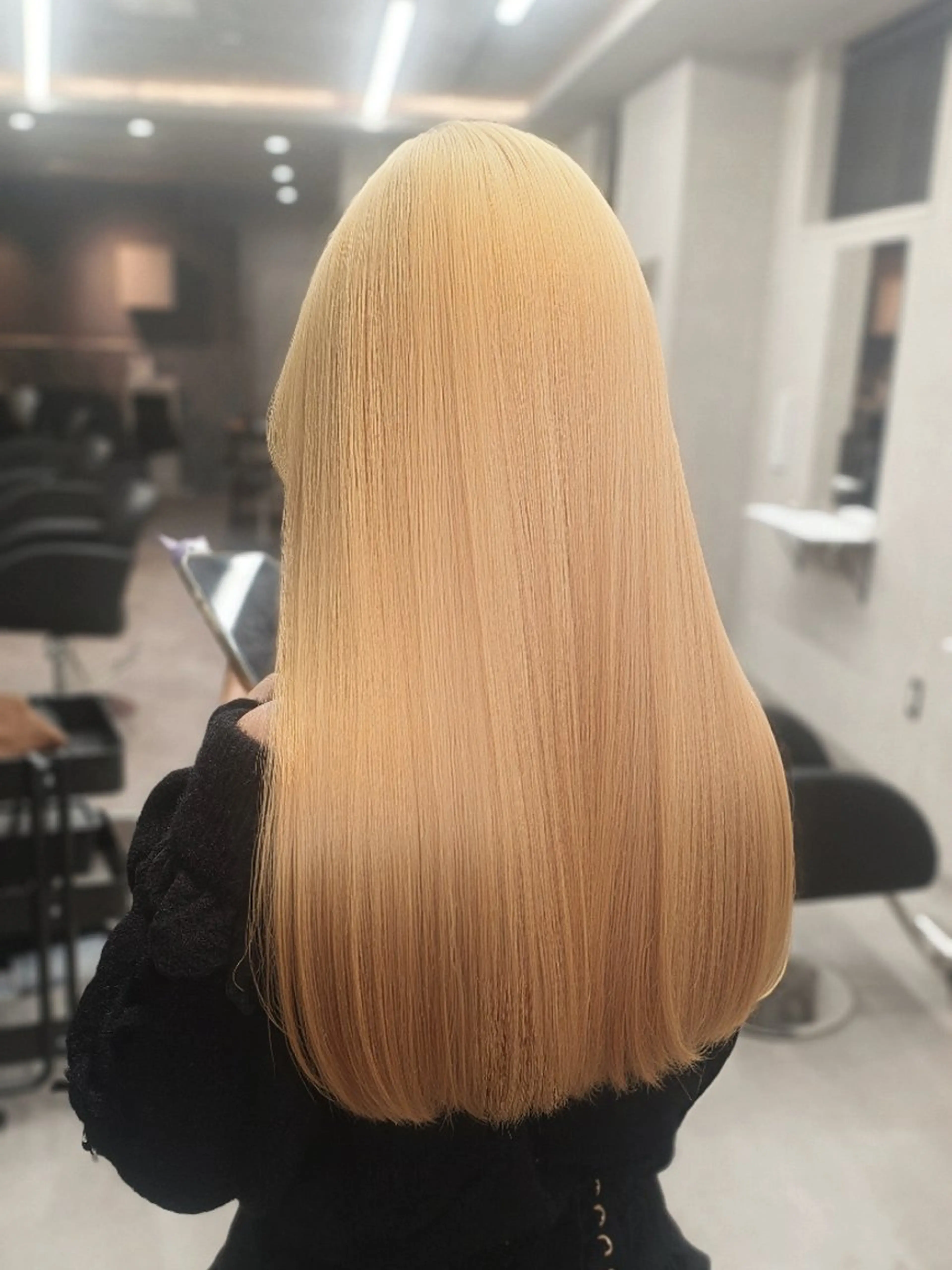 ロング カラー カット ヘアカラー たつや/ハイトーン/ バレイヤージュ/寒色のヘアスタイル