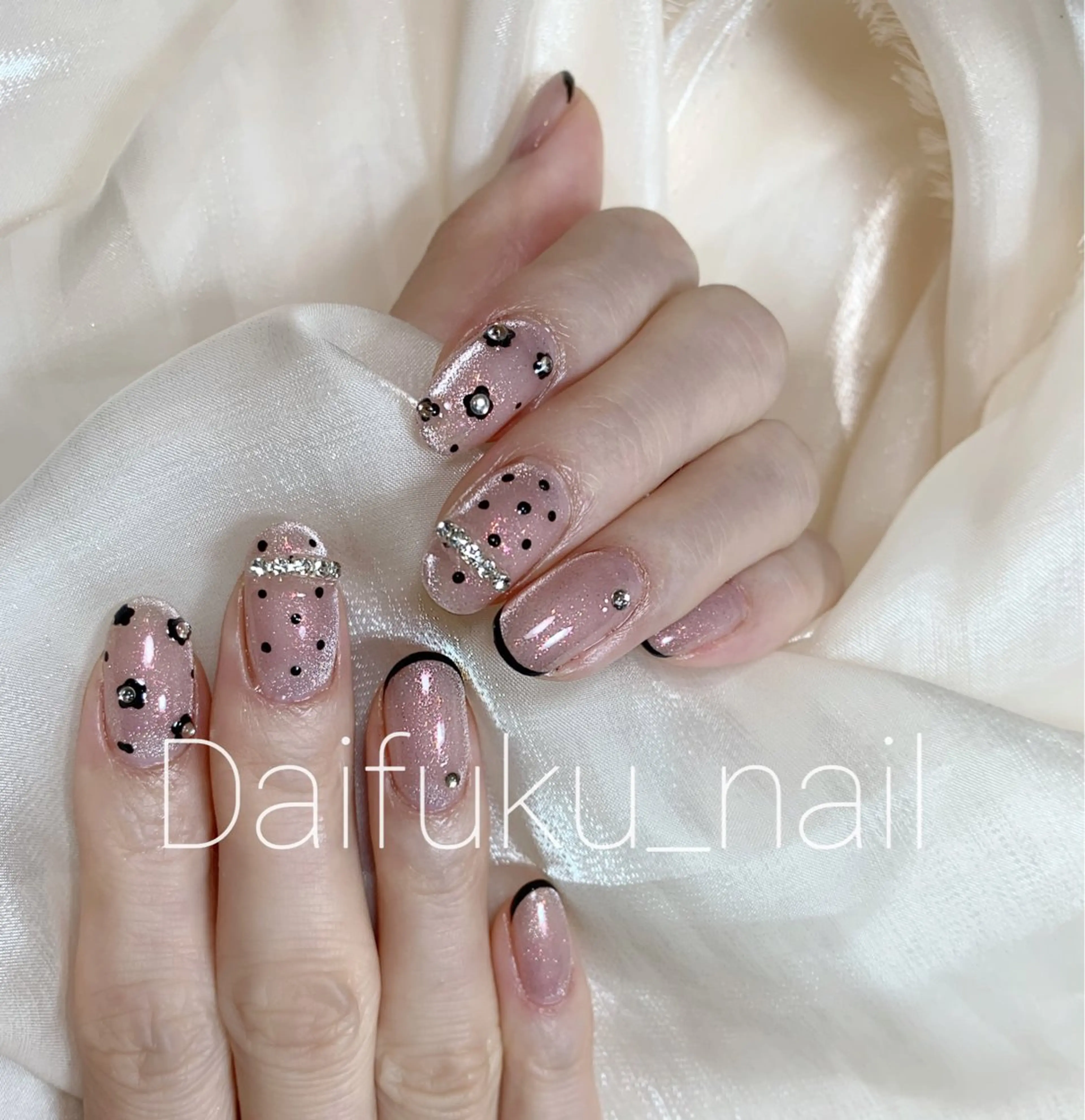 ミディアム ハンドネイル Daifuku_nails所属・Daifuku nailsのネイルデザイン