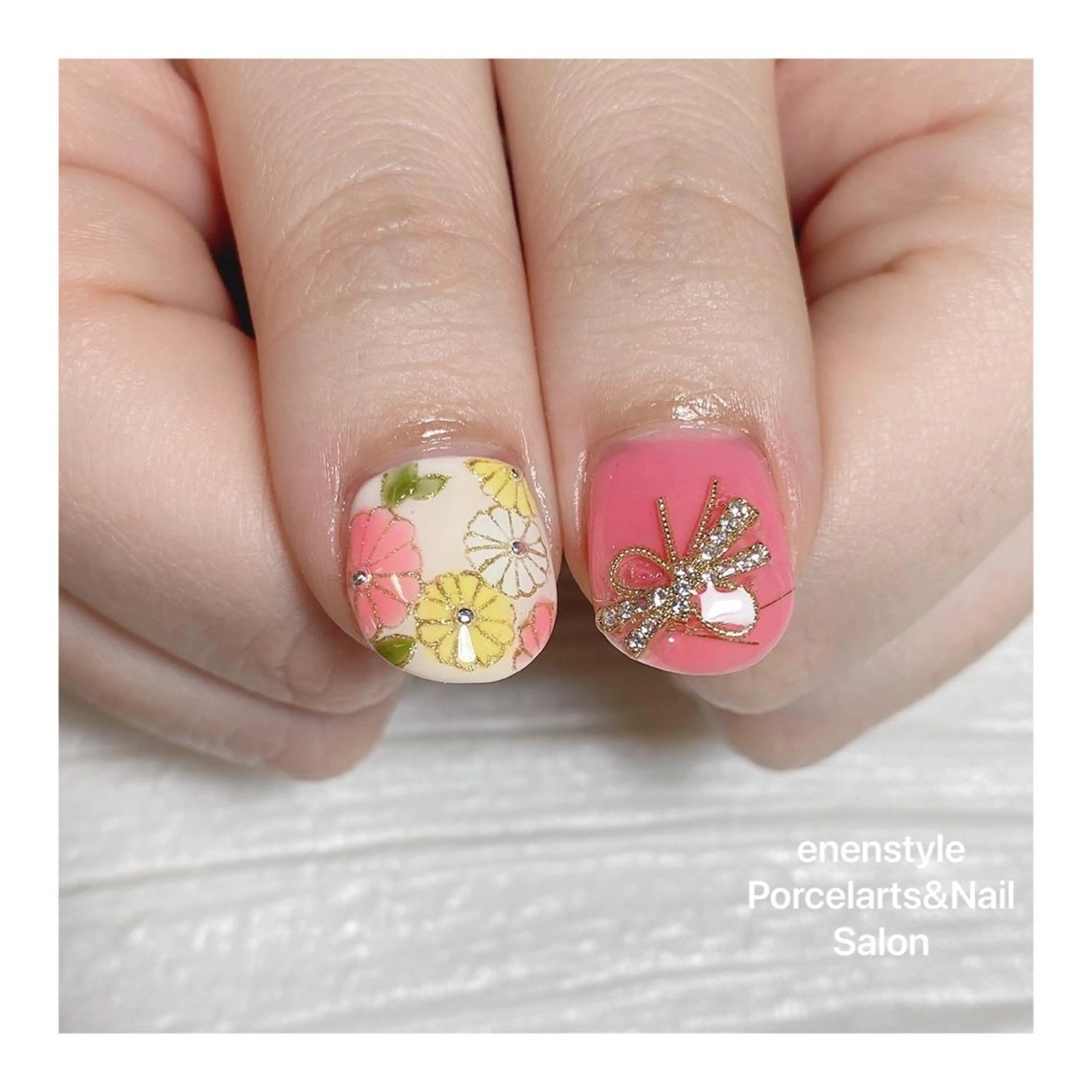 ショート ネイル ハンドネイル 👑enen style👑のネイルデザイン