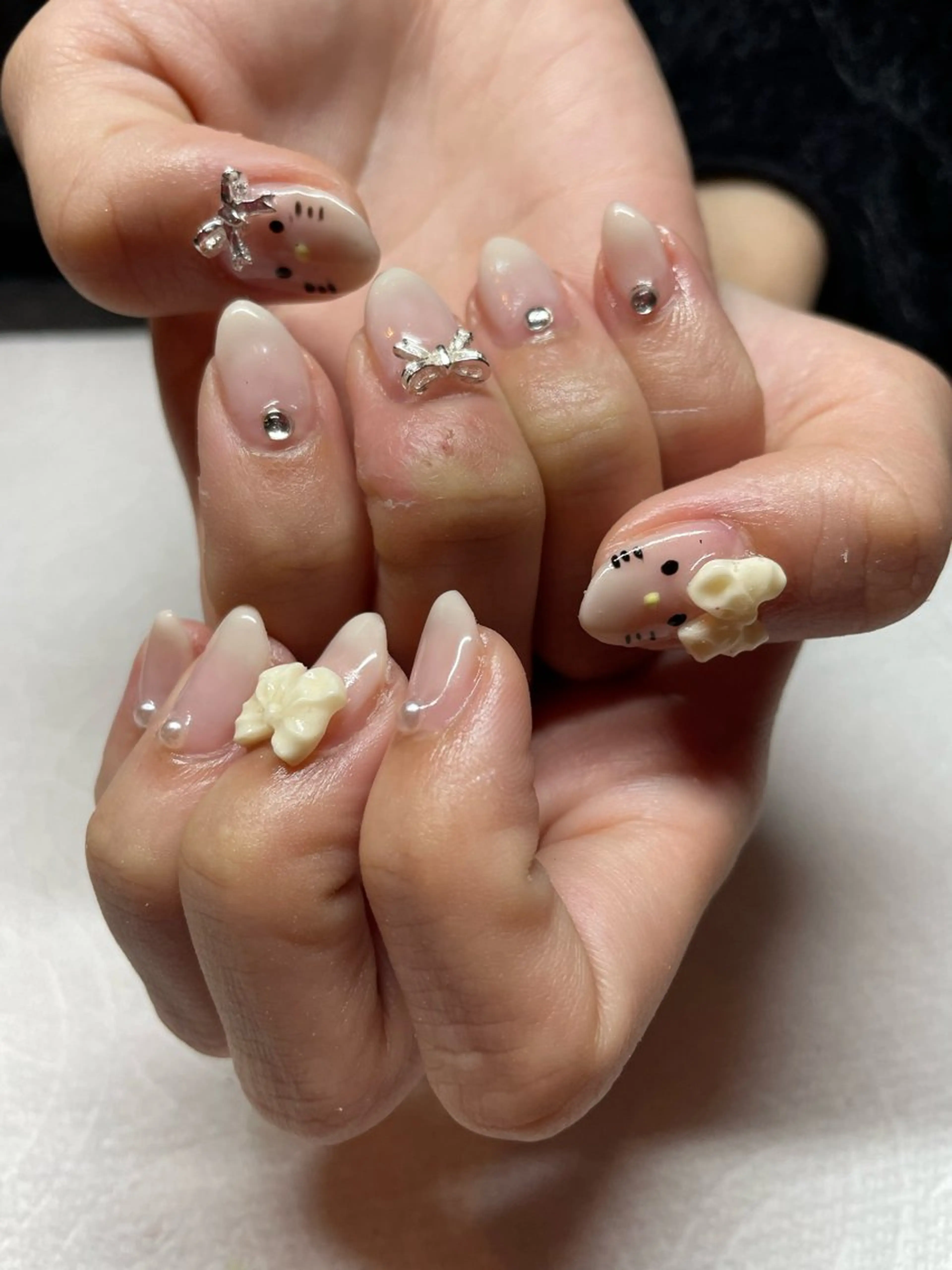 ネイル ハンドネイル CRAZY NAILのネイルデザイン