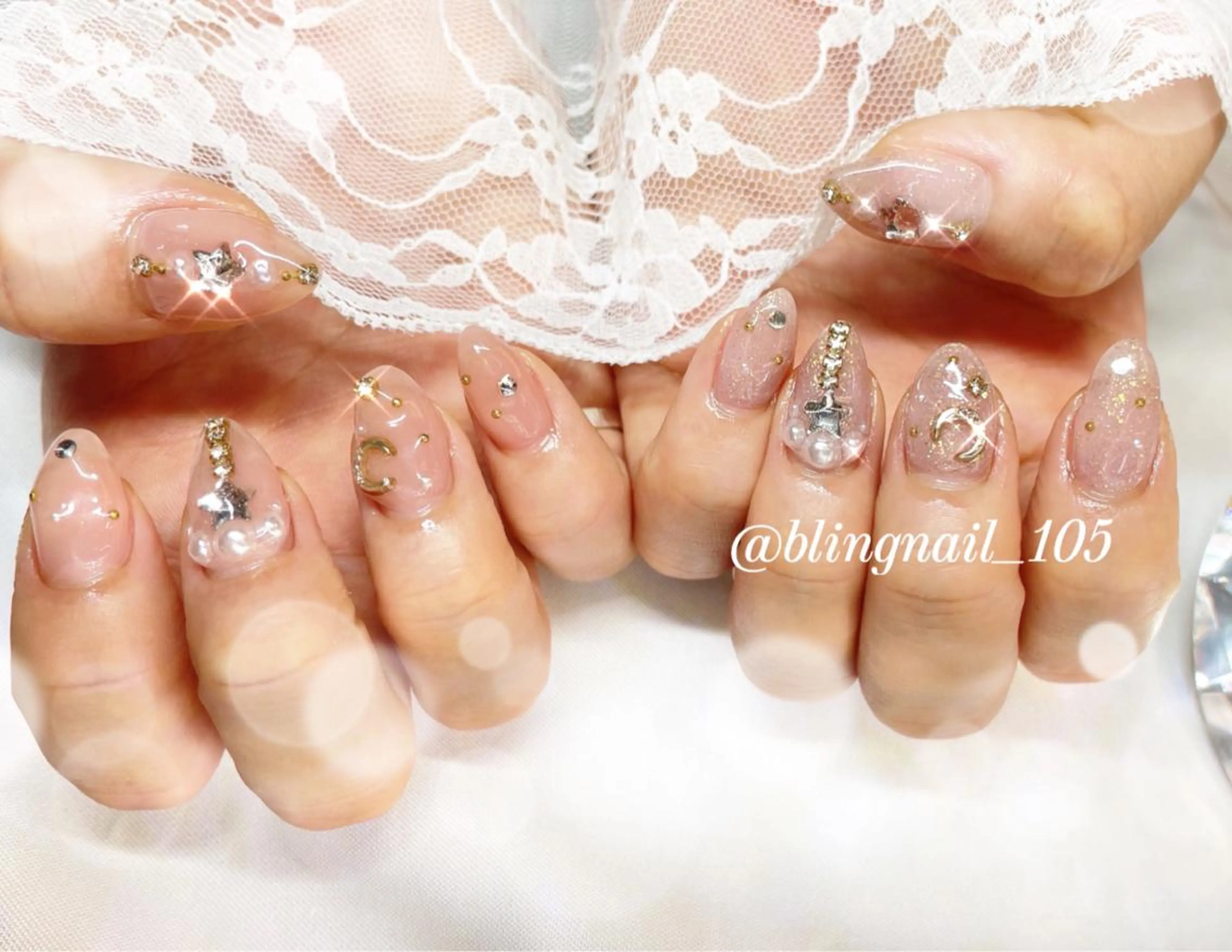 ネイル 23時まで❤︎韓国、 ワンホンネイルのネイルデザイン