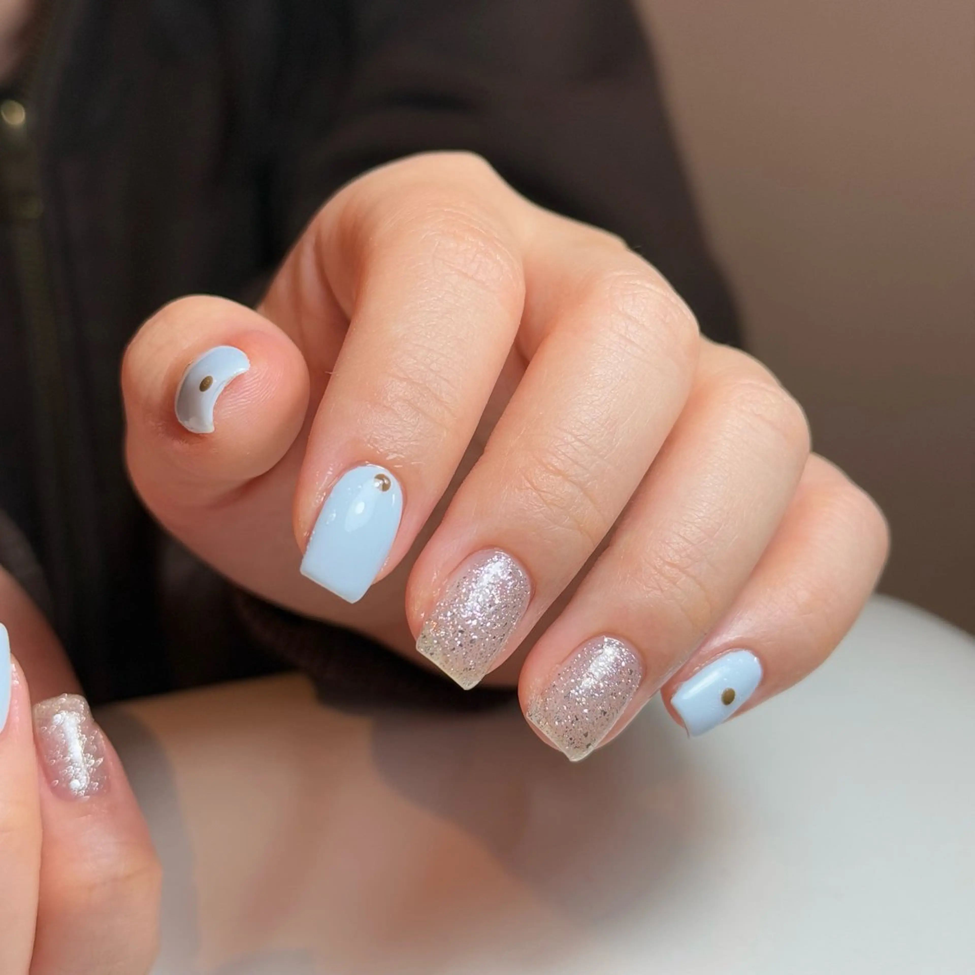 ネイル チークネイル フラッシュネイル フレンチネイル グラデーション キラキラネイル ハンドネイル Risa_ Nailのネイルデザイン