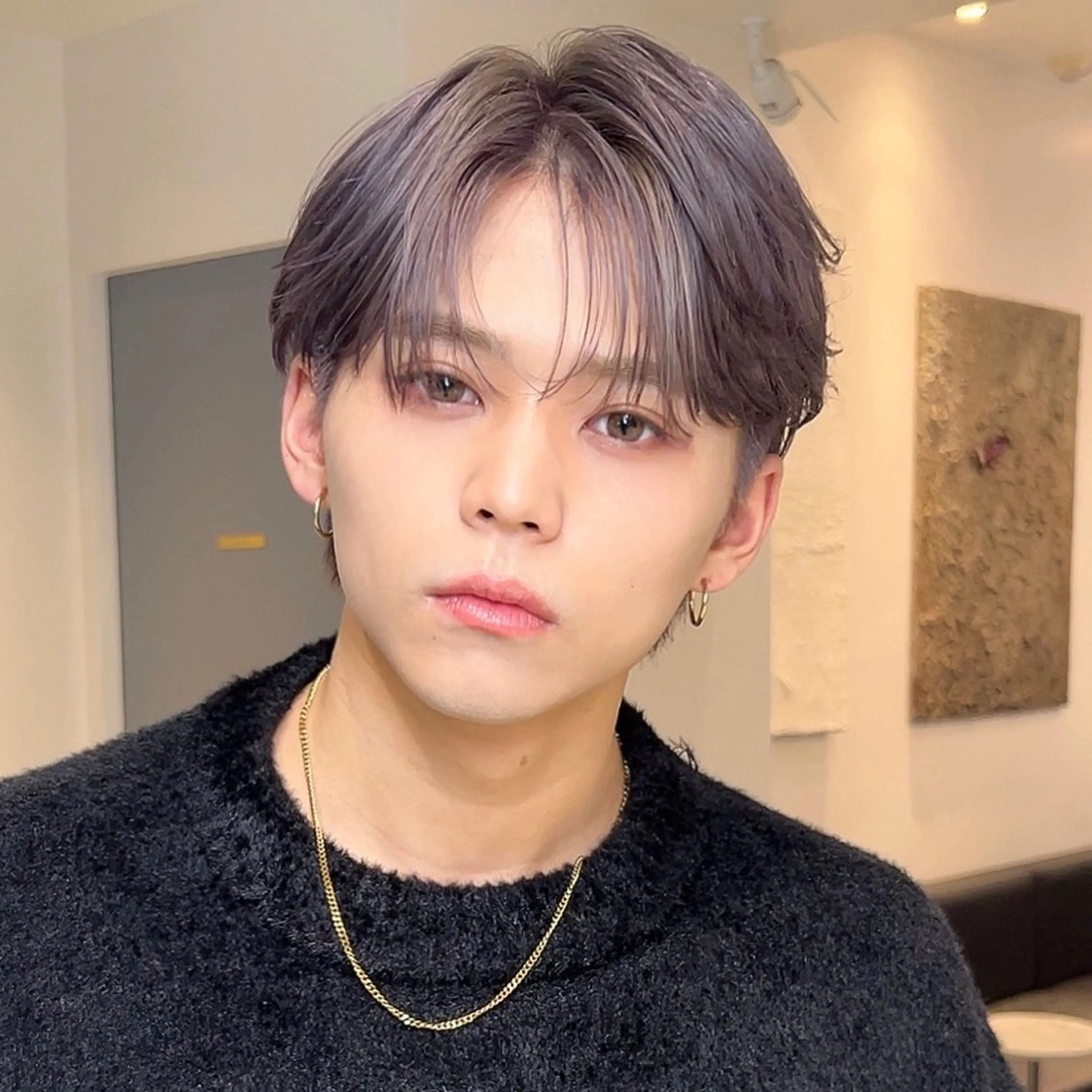 ショート カラー メンズ カット ヘアカラー 岡田大志🇰🇷 中/韓メンズヘアのヘアスタイル