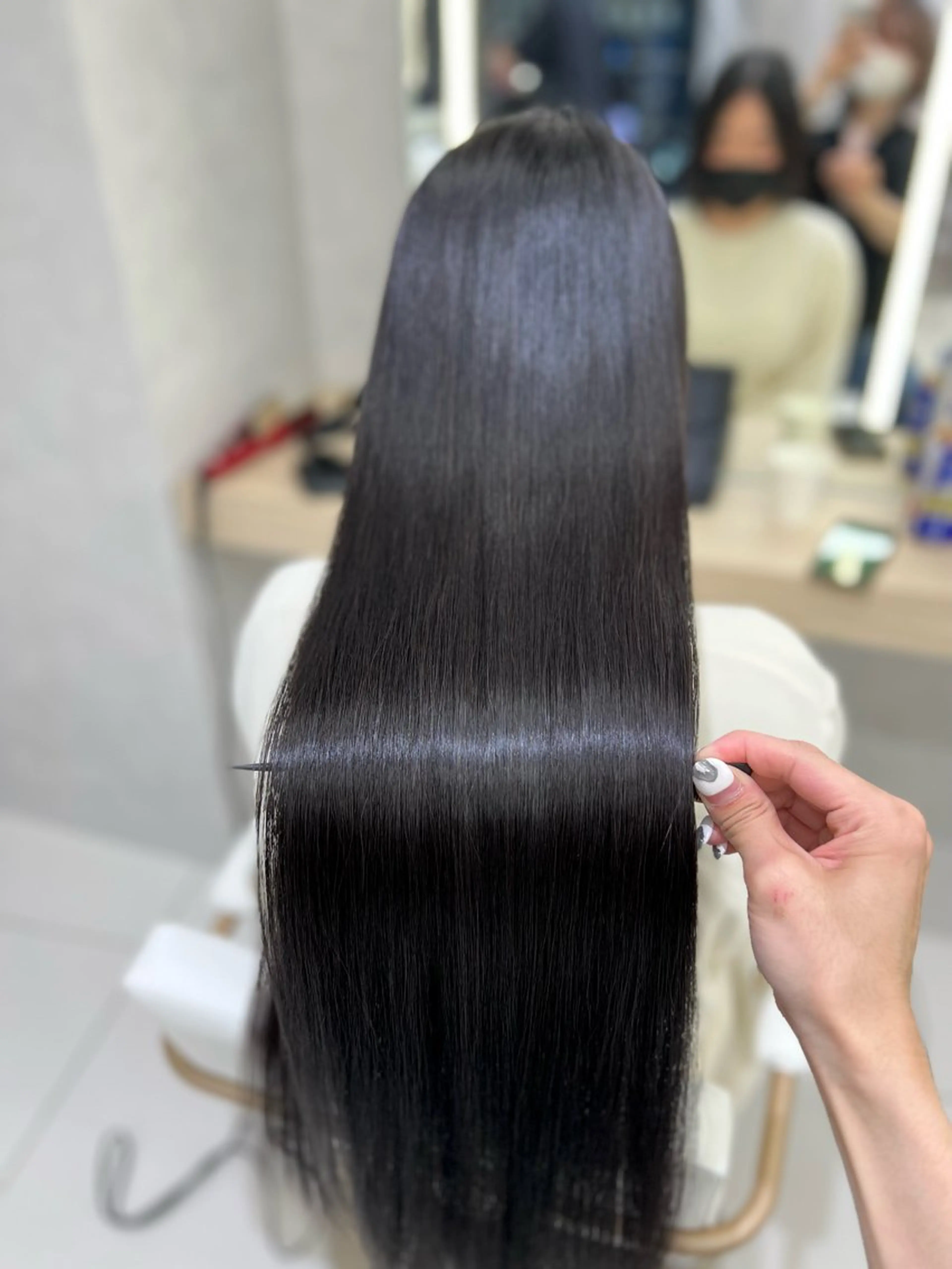 ロング 縮毛矯正 レイヤー×韓国 🇰🇷鈴木啓太のヘアスタイル