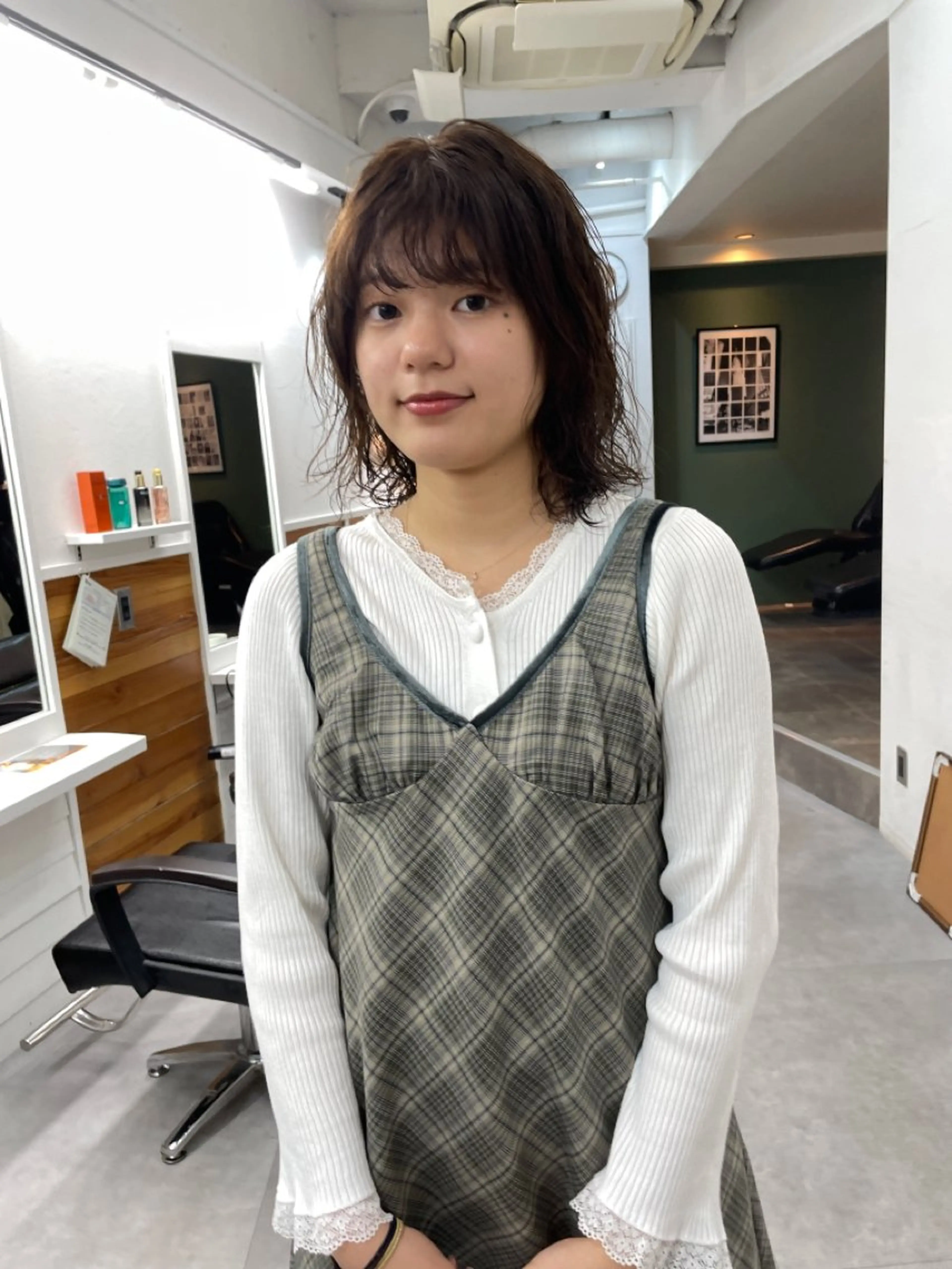 ミディアム カラー ミディアムパーマ レイヤーカット レイヤー/似合わせ TAKUYAのヘアスタイル