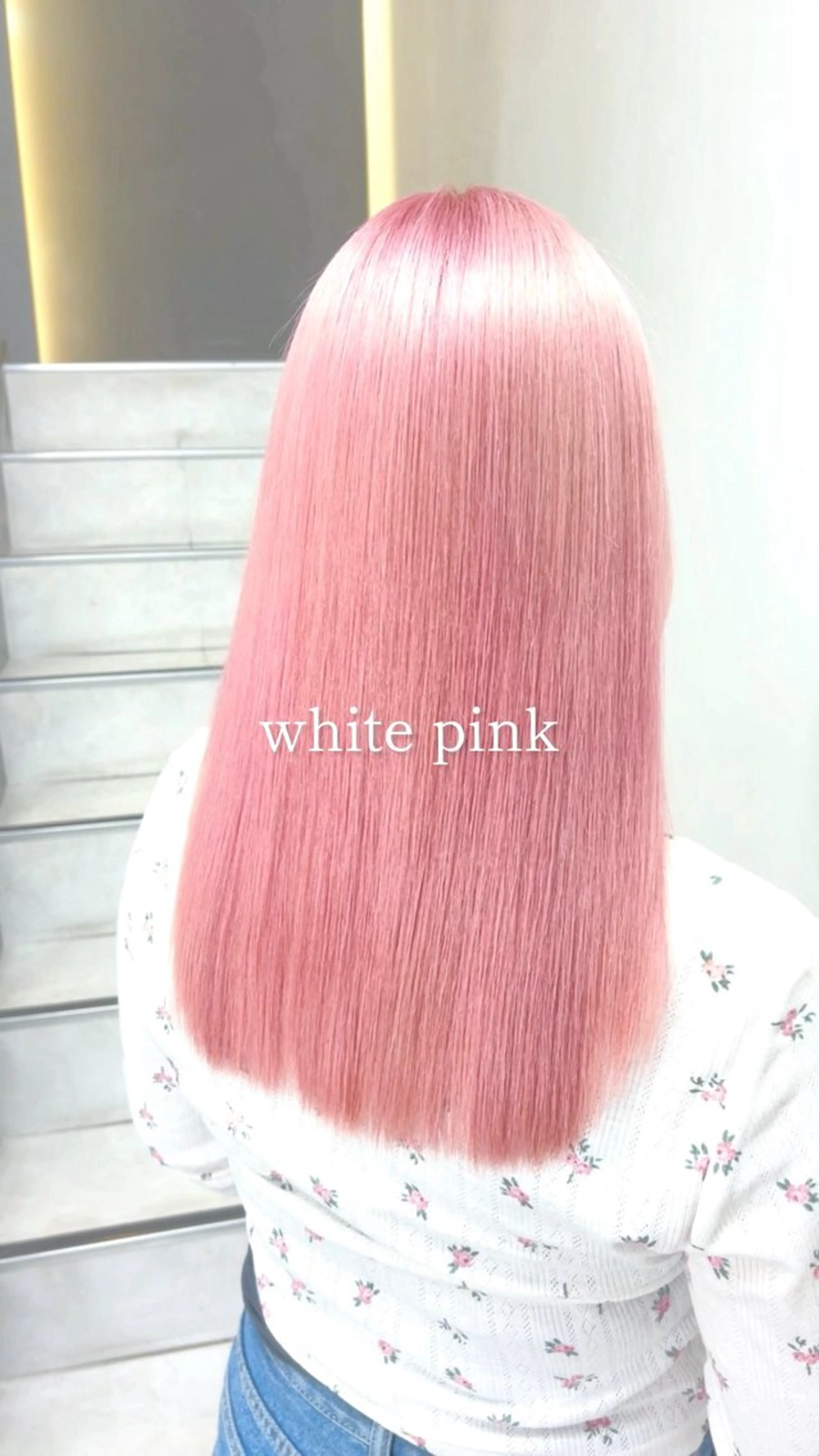 ロング 艶髪／透け感カラー ／ＲＹＯのヘアスタイル