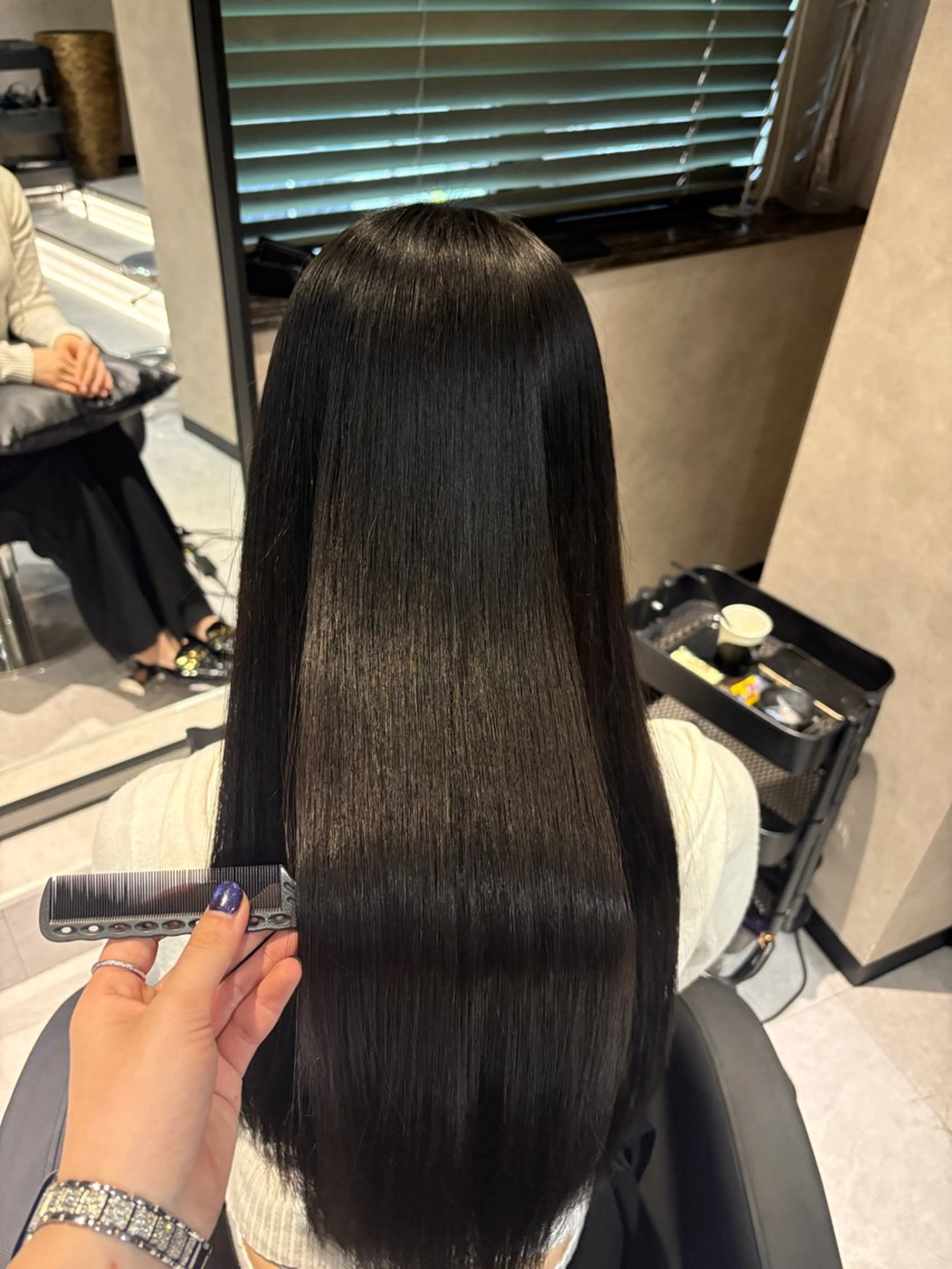 ロング カラー ヘアカラー 《.Xian》 こゆきのヘアスタイル