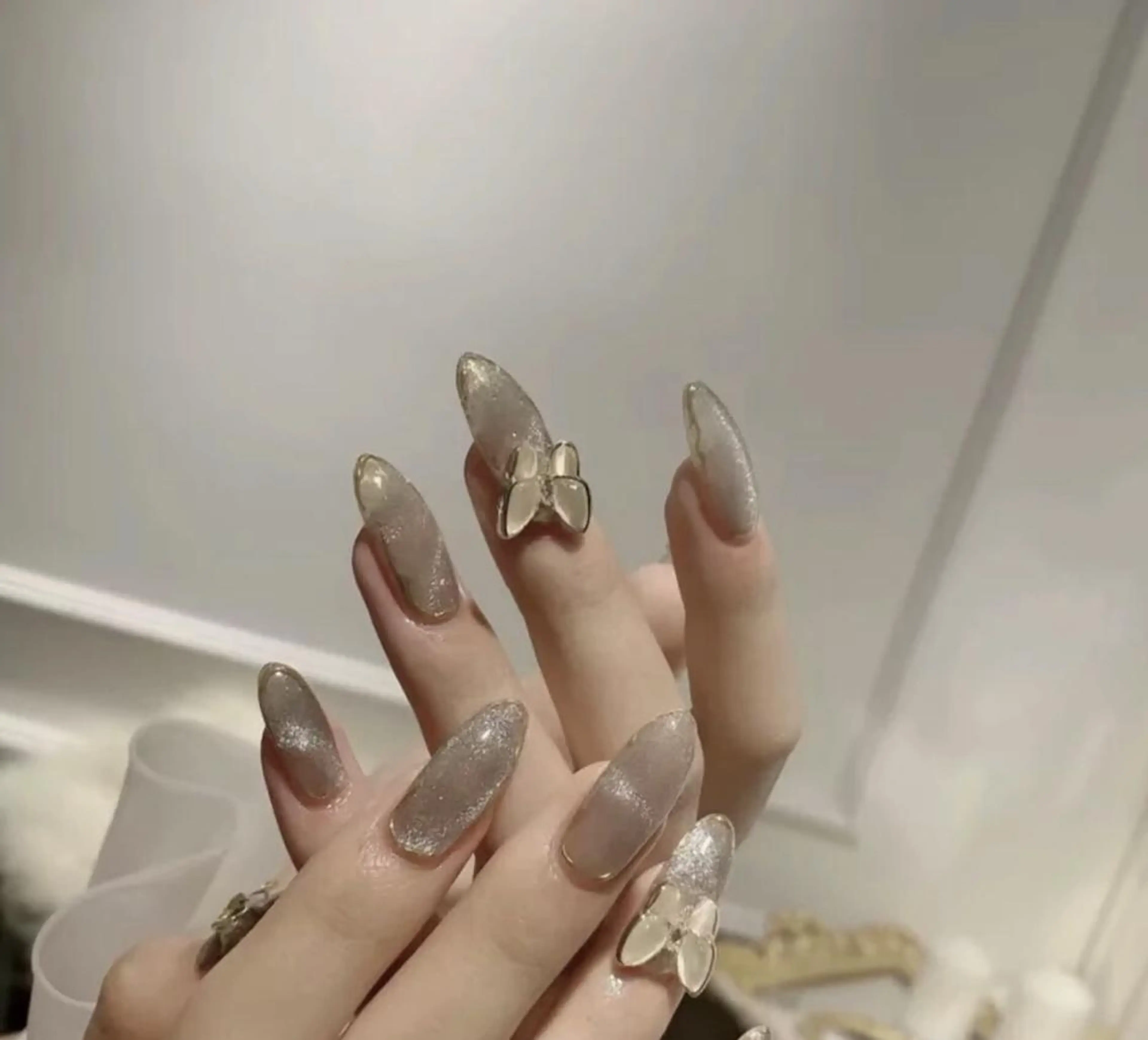 ネイル 🦋ネイルサロン ブラン🌈ゆりのネイルデザイン