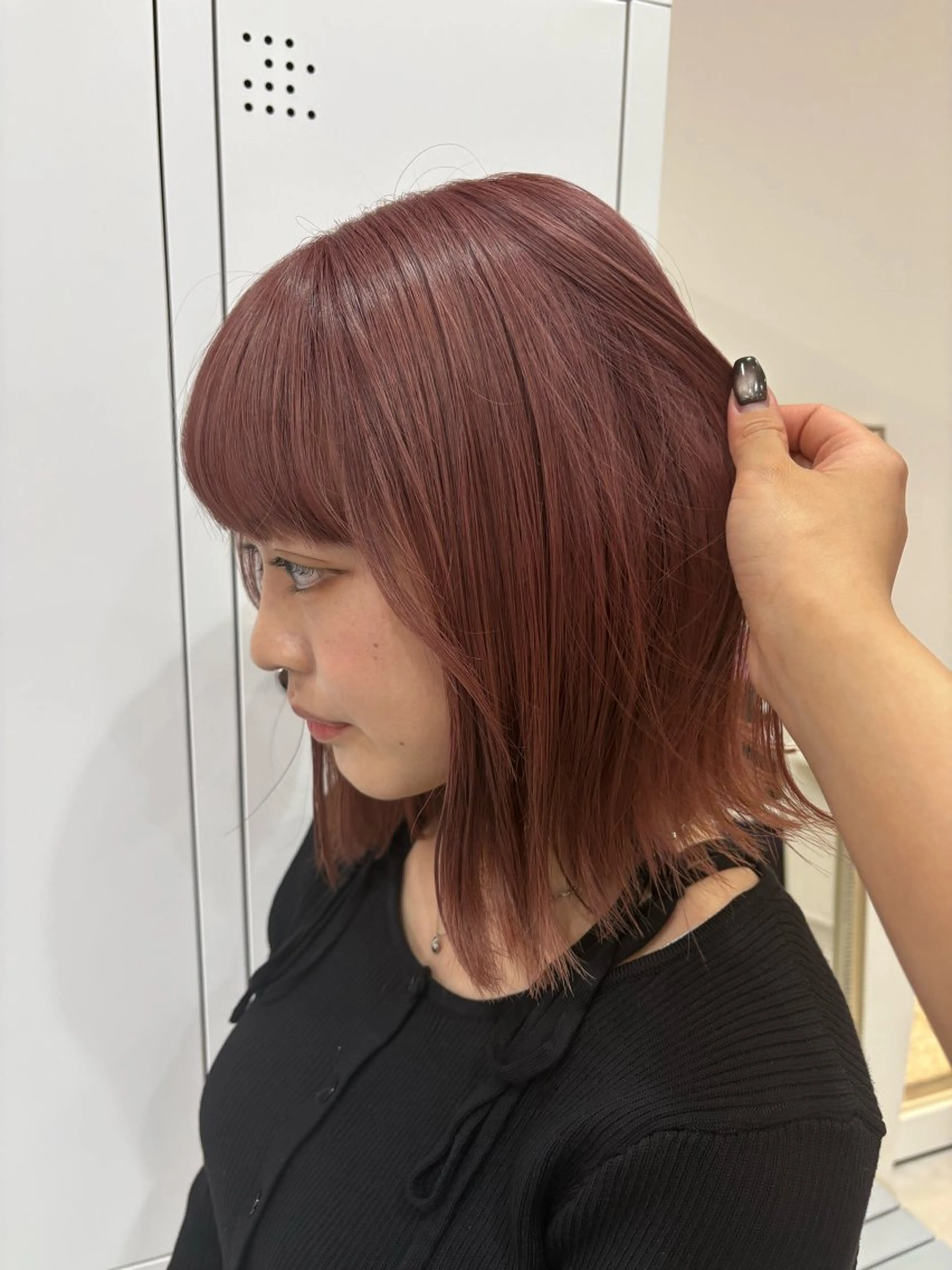 ミディアム カラー ベージュカラー ピンクカラー ピンクベージュ Hirona 縮毛矯正/髪質改善のヘアスタイル