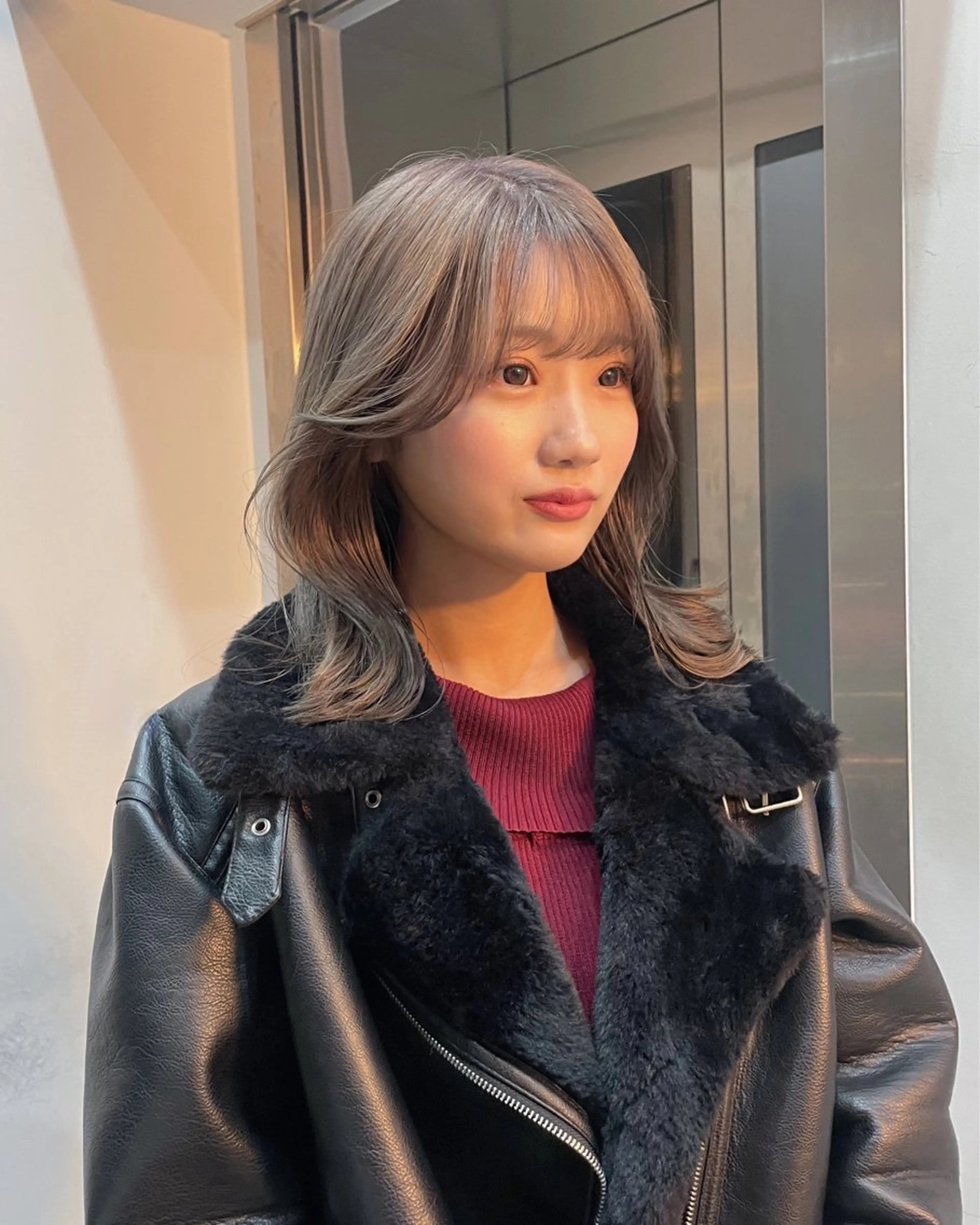 ミディアム カット ヘアカラー トリートメント レイヤー/ブリーチ ♥️【木坂 桃歌】のヘアスタイル