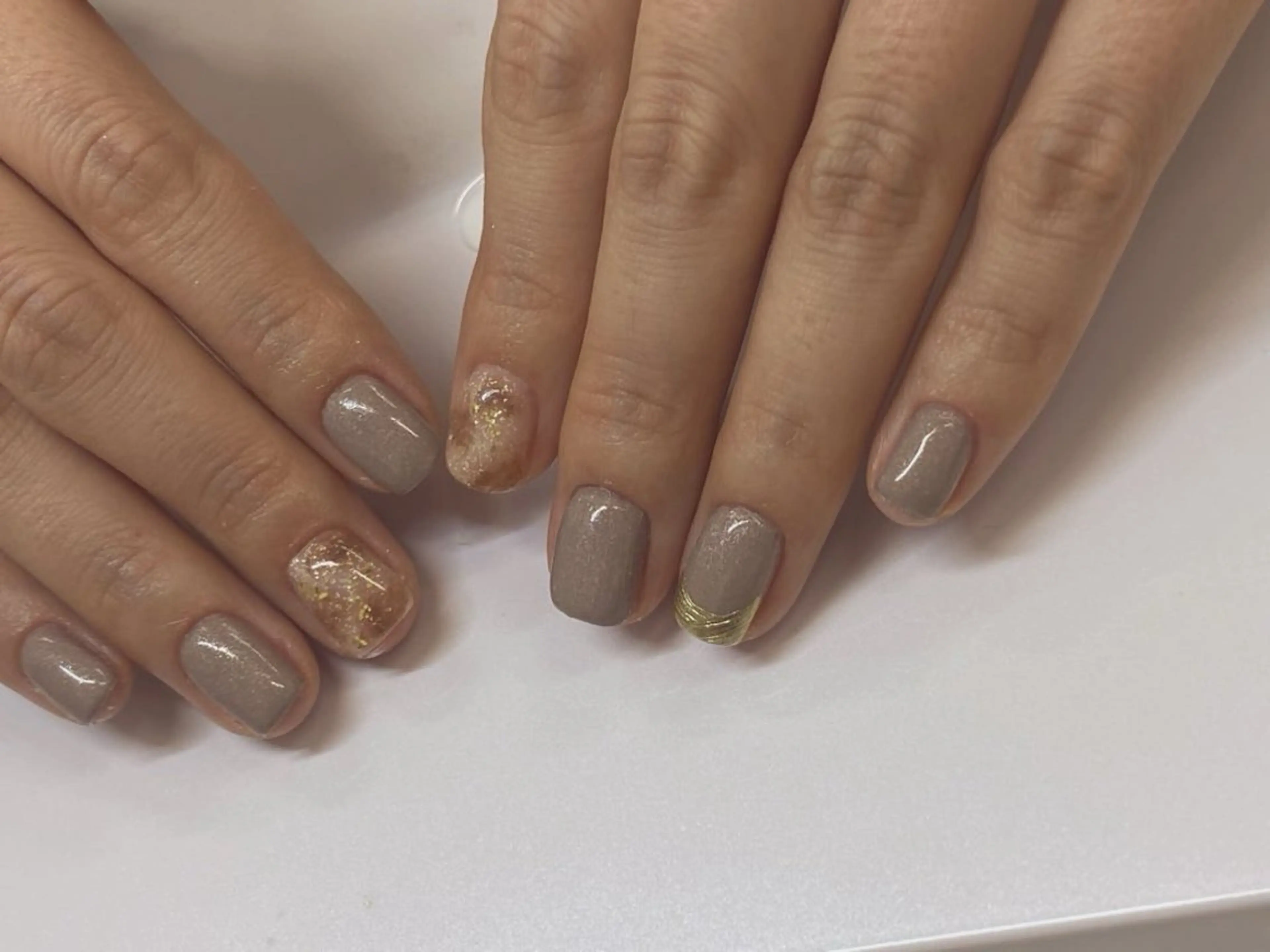 ネイル シンプルネイル Laki Meiのネイルデザイン