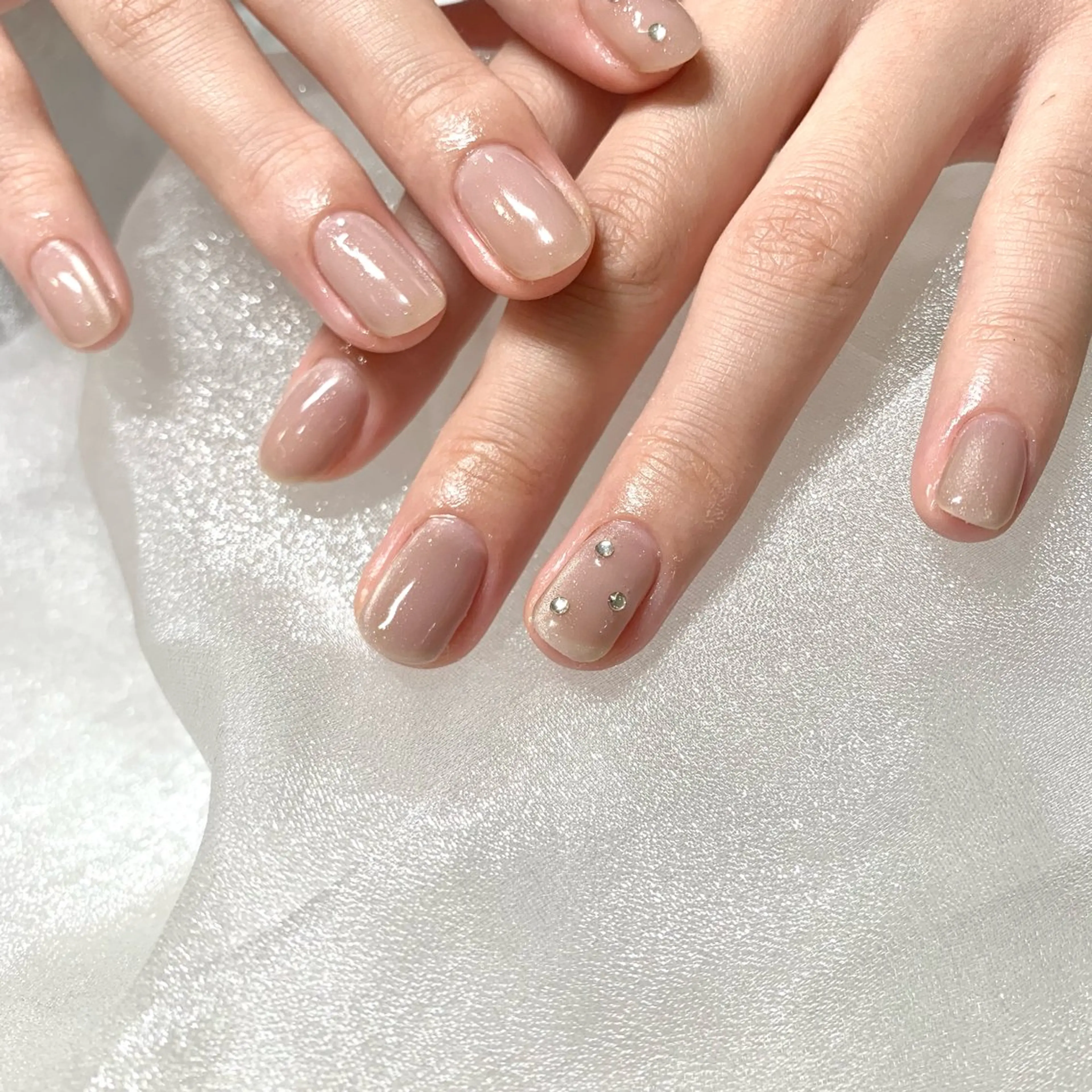 ネイル ハンドネイル chika .のネイルデザイン
